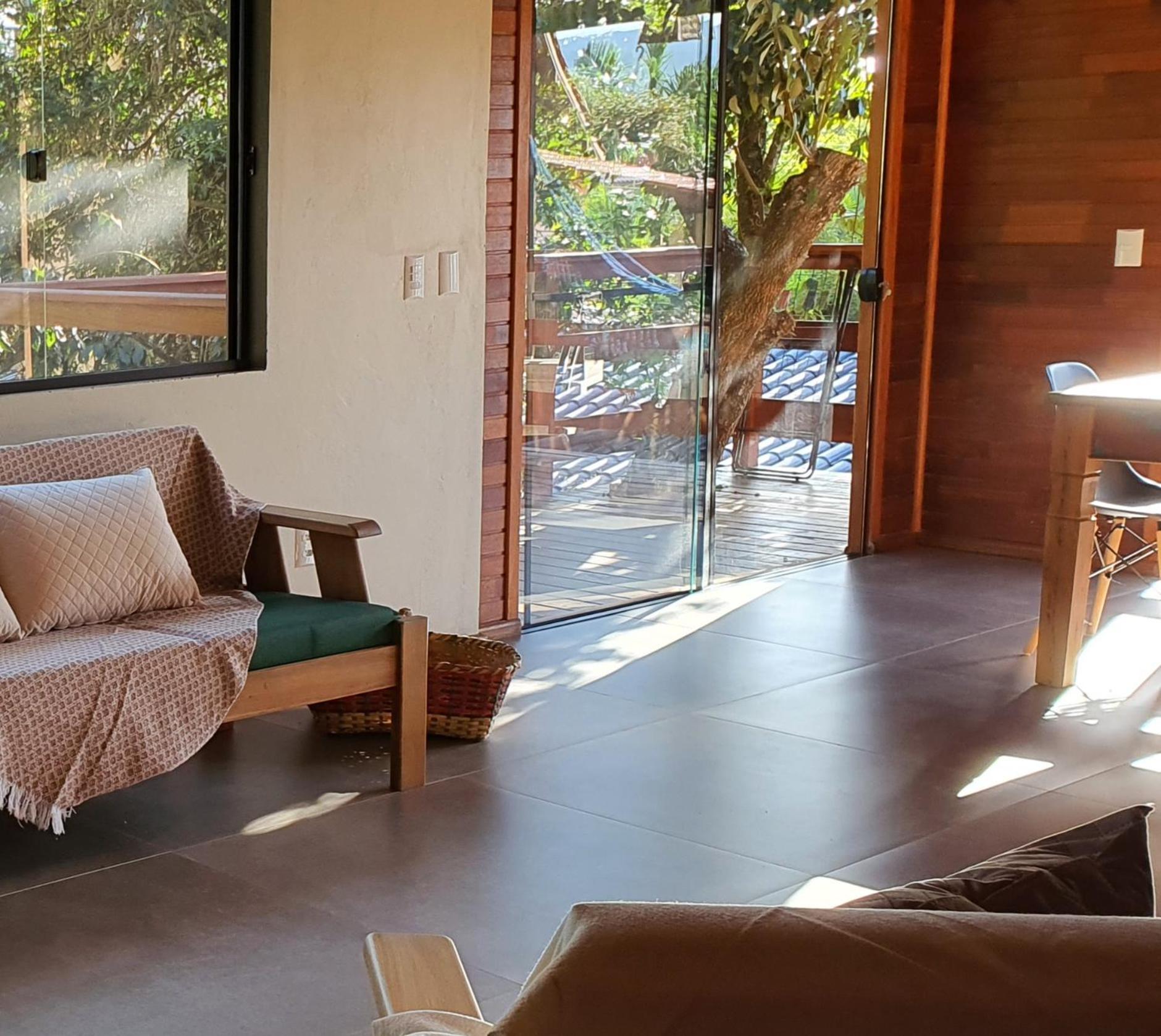 Casa perto da praia, canto Norte da Ferrugem