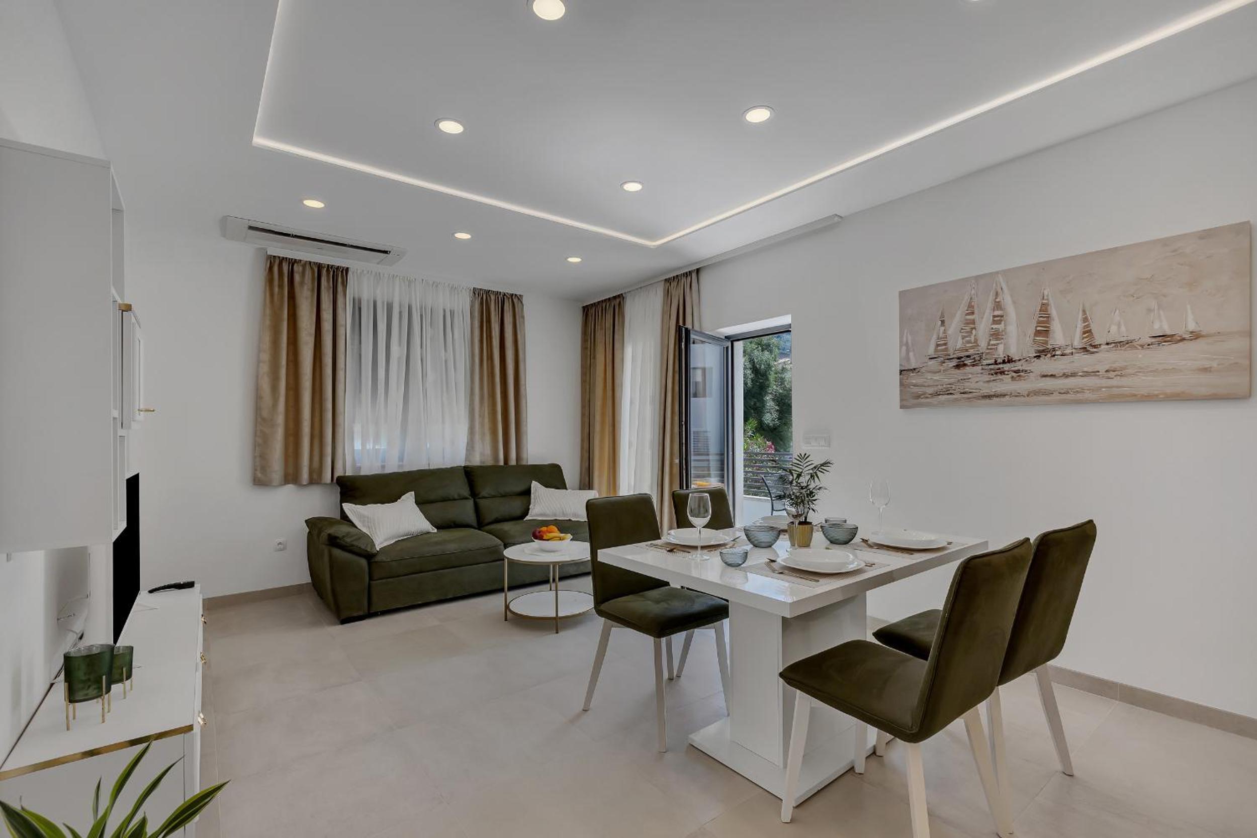 Laurus Makarska Accommodation