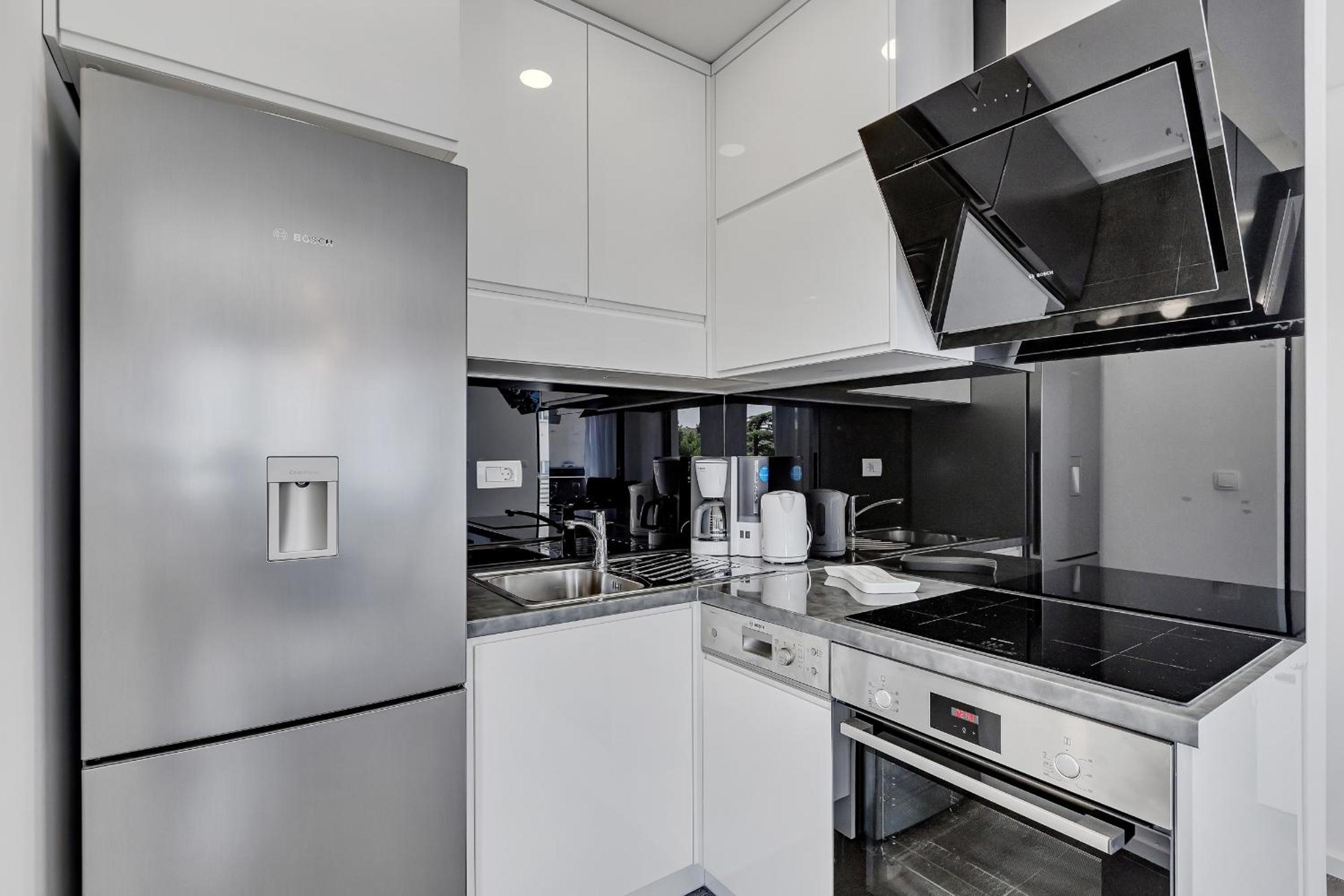 Laurus Makarska Accommodation