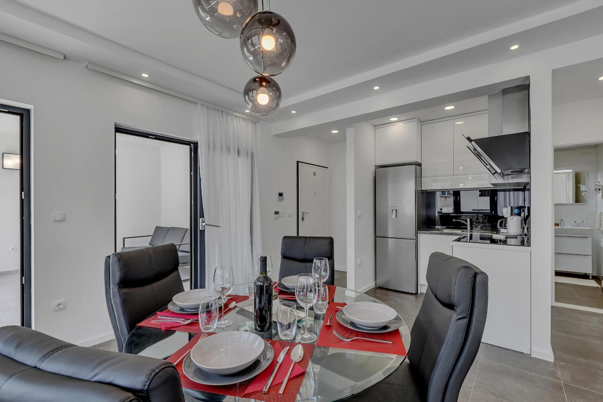 Laurus Makarska Accommodation