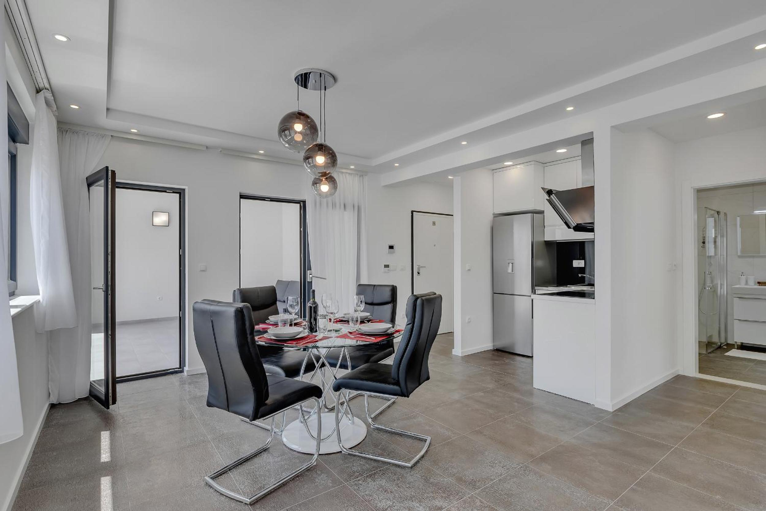 Laurus Makarska Accommodation