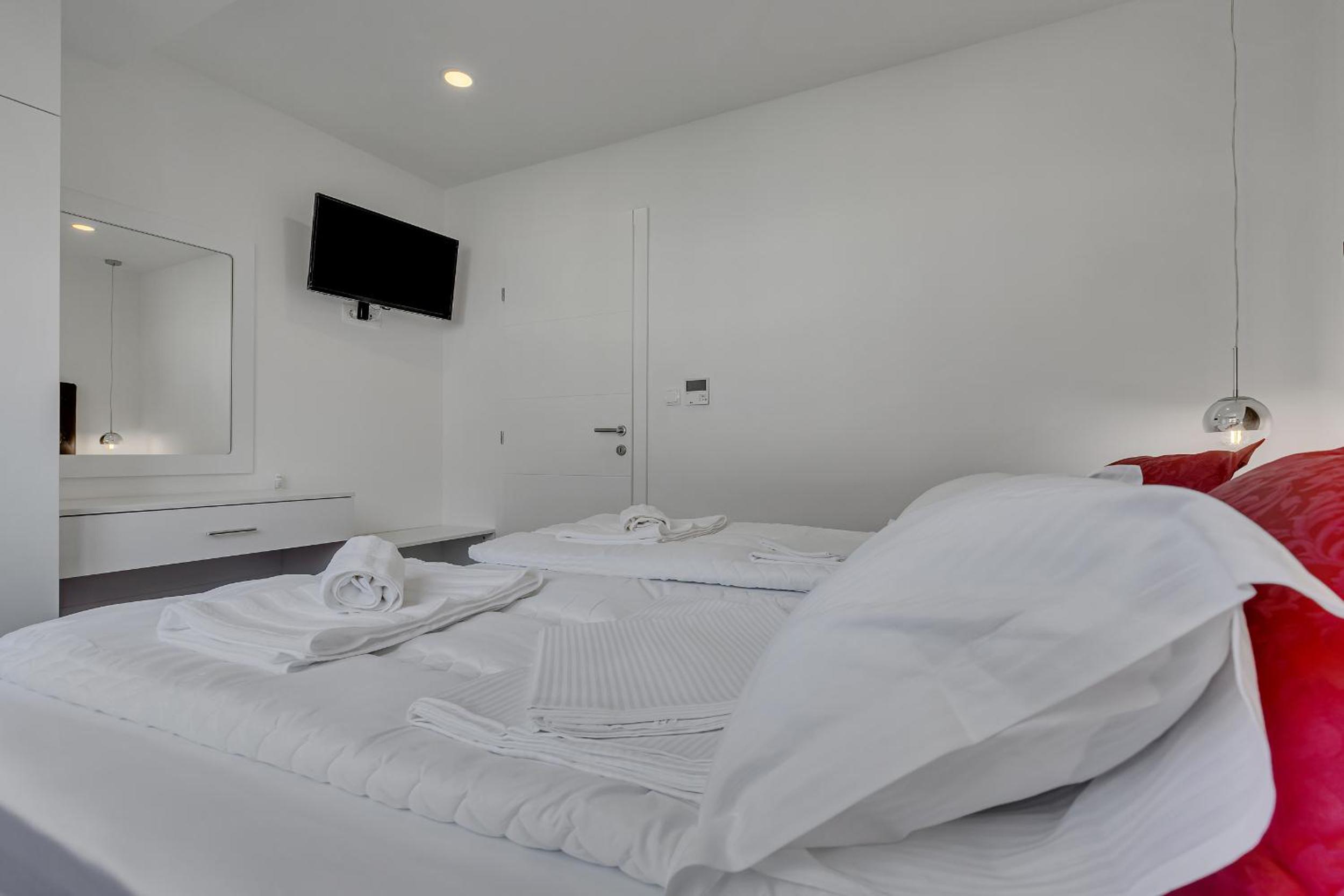 Laurus Makarska Accommodation