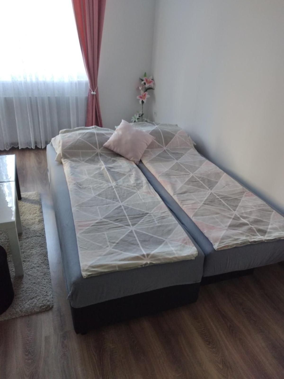 Apartman Cer view 2