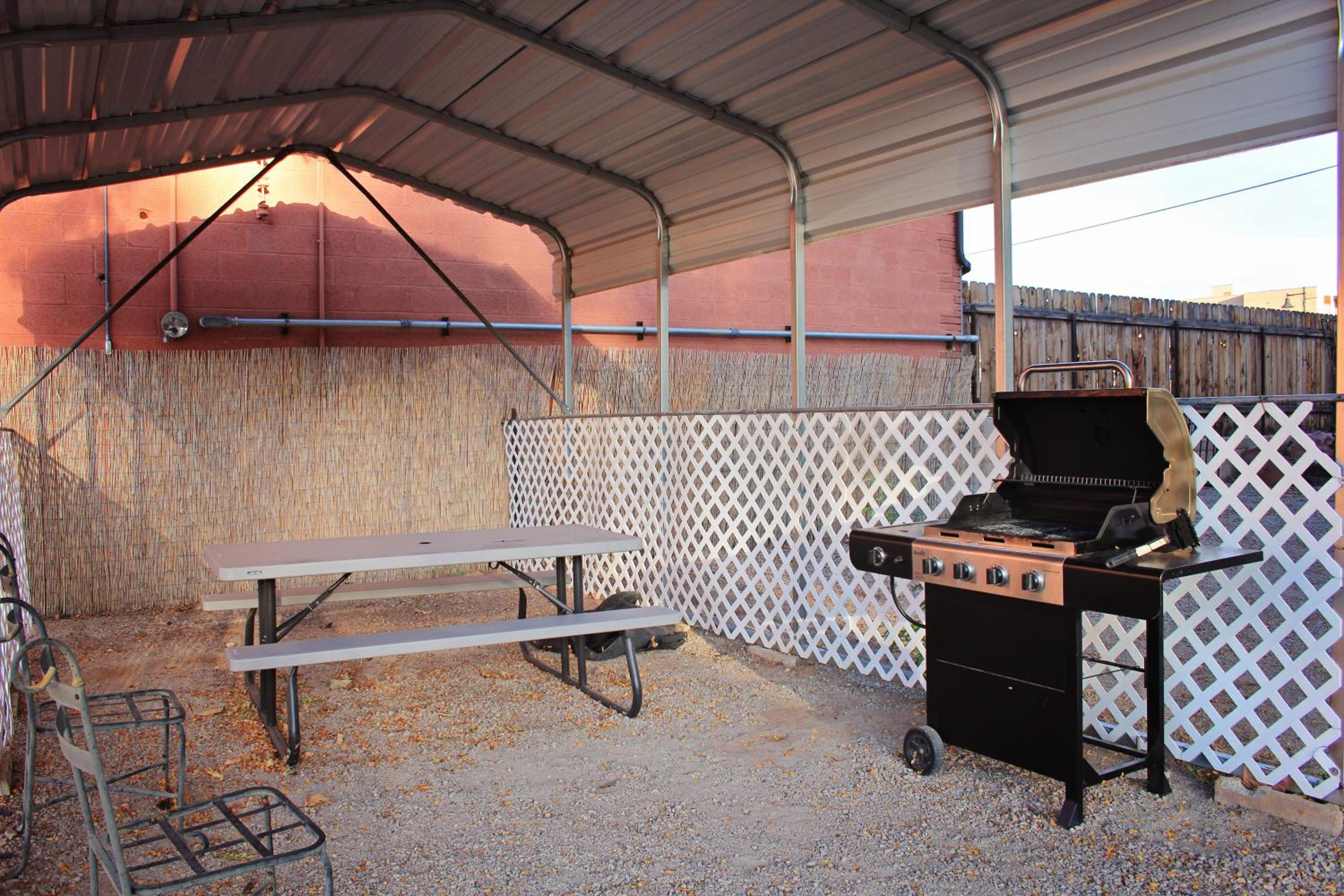 Bowen Motel