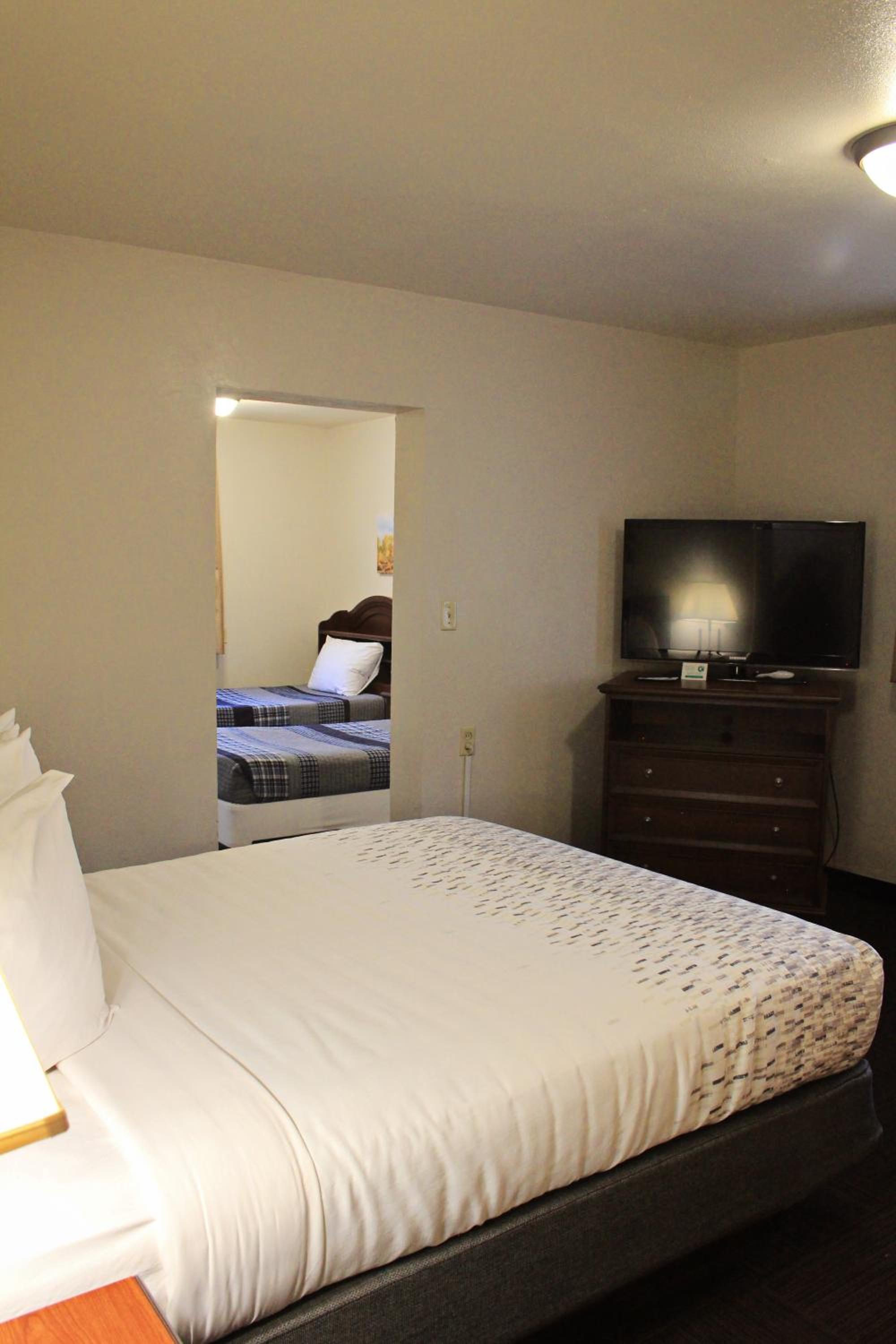 Bowen Motel
