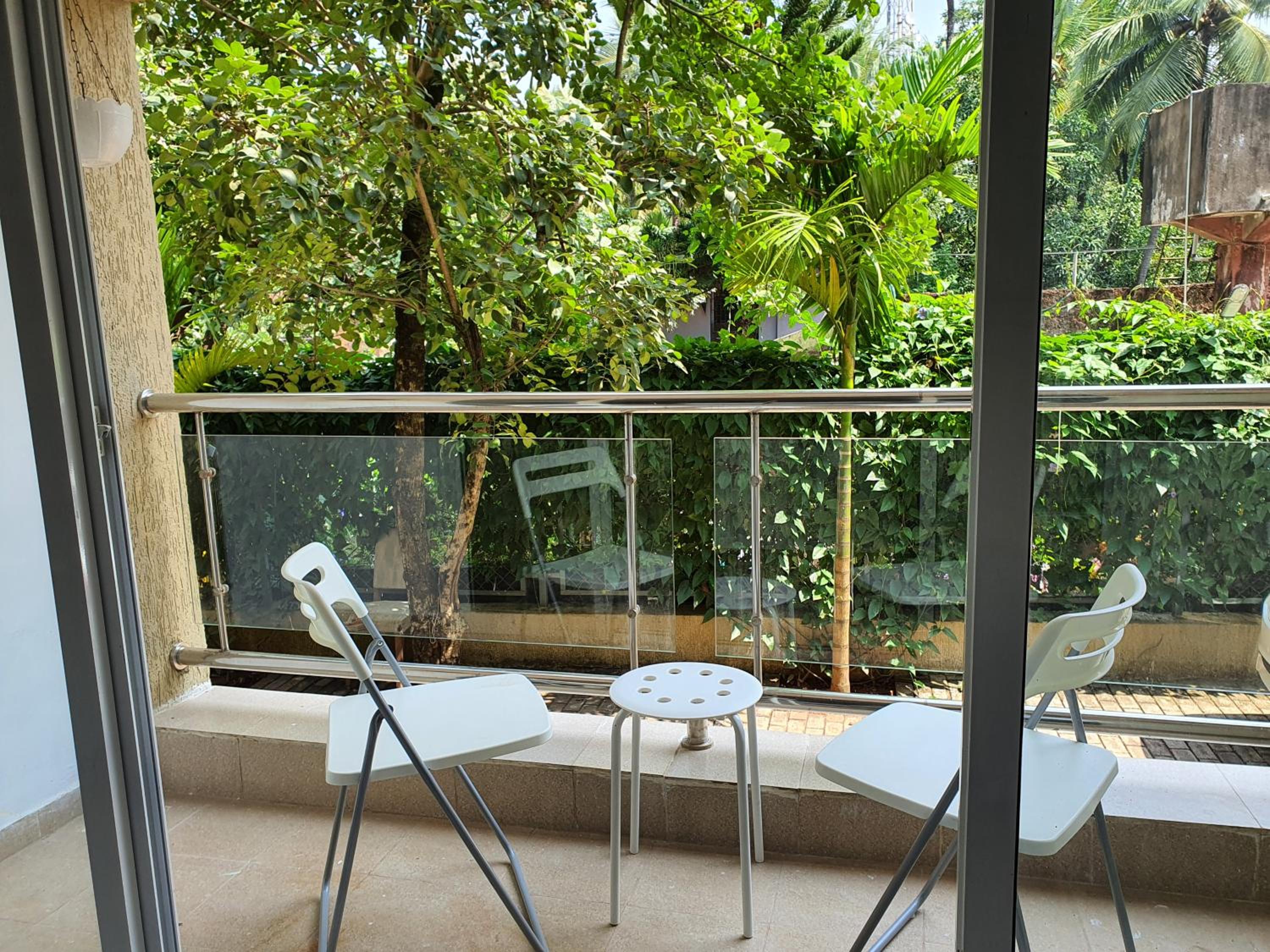 FabHotel Charvi Reemz view 5