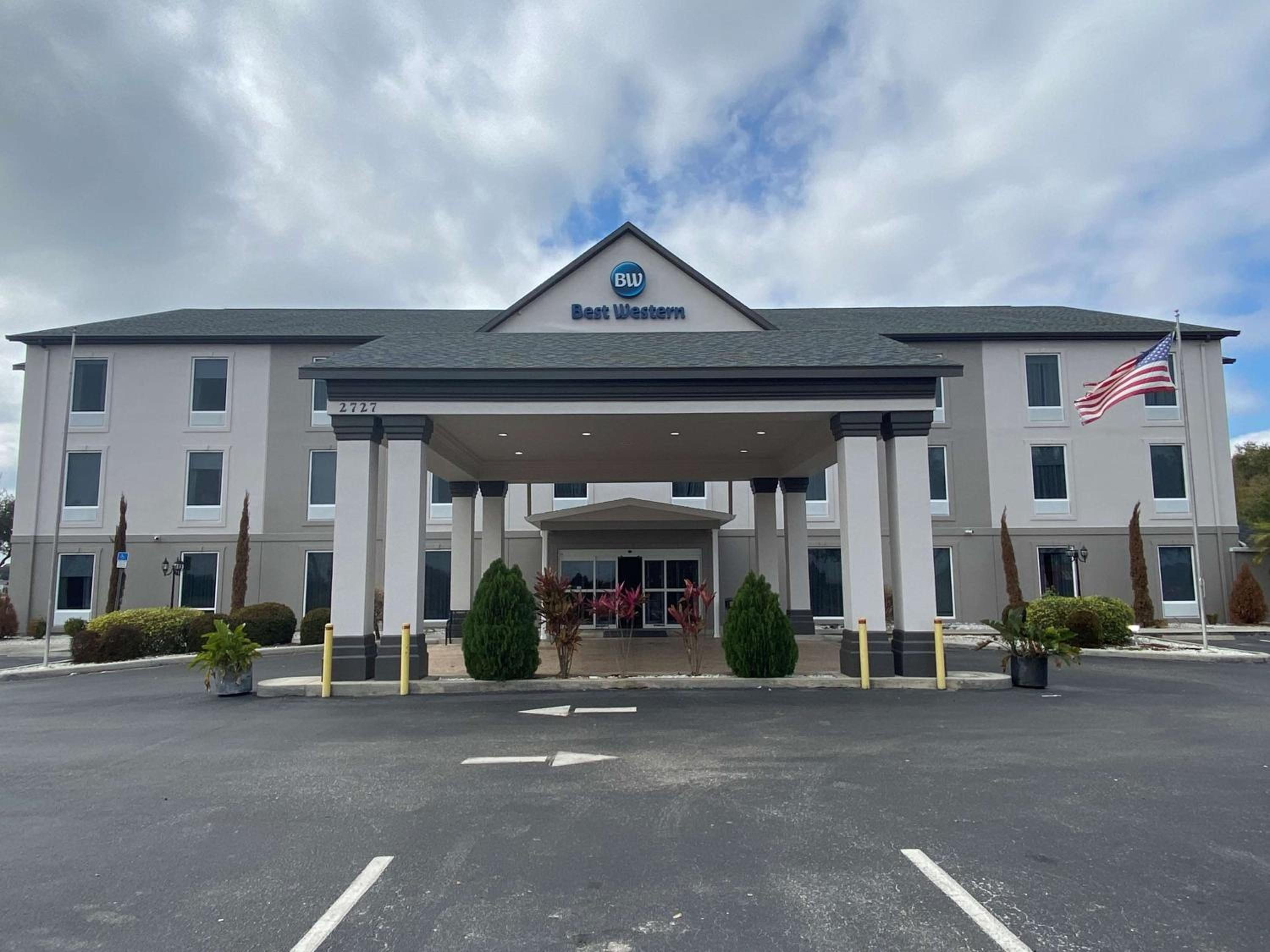 Sebring Vacations - Best Western Heritage Inn and Suites - Property Image 1