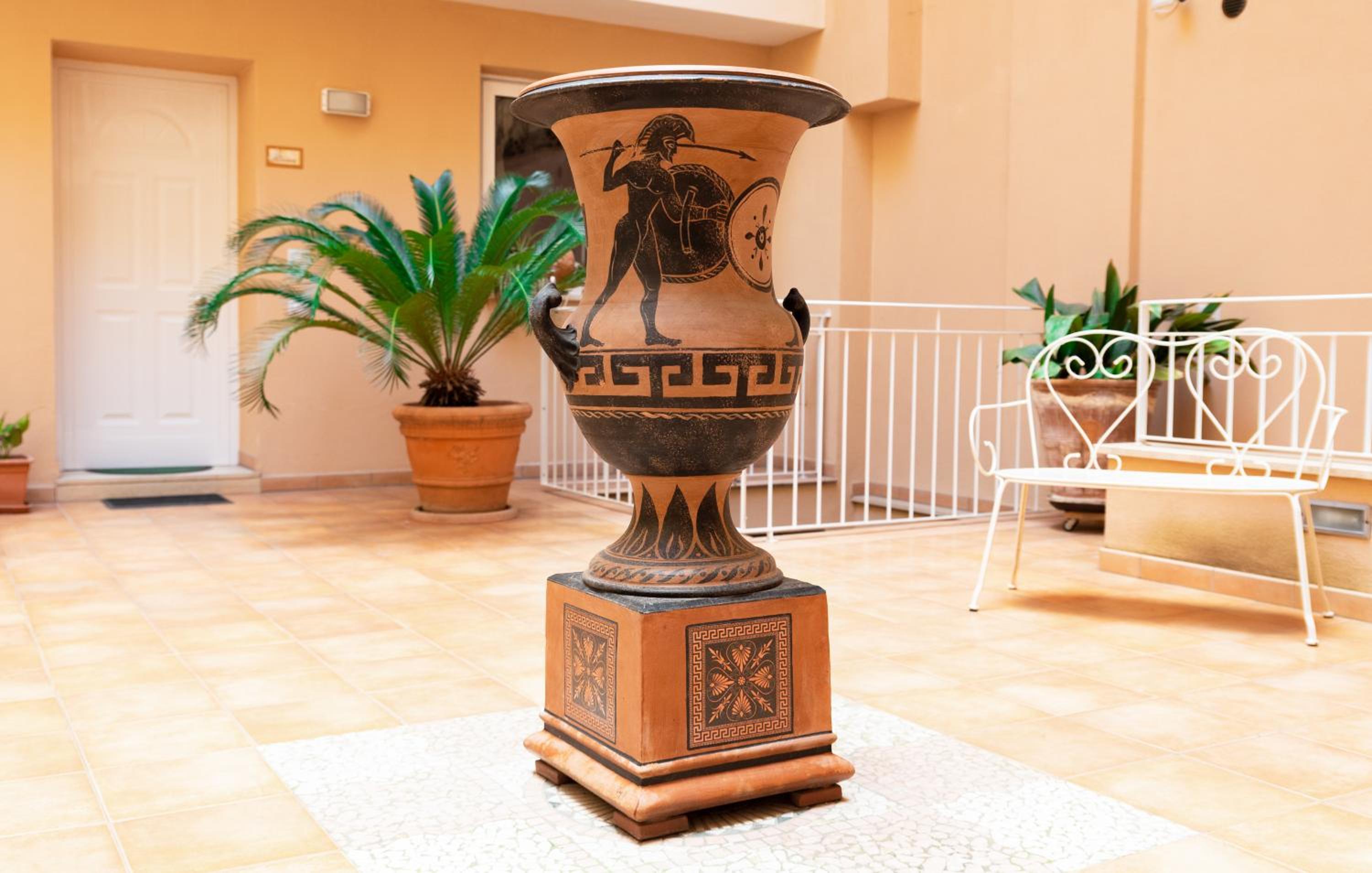 Il Cortile delle Esperidi
