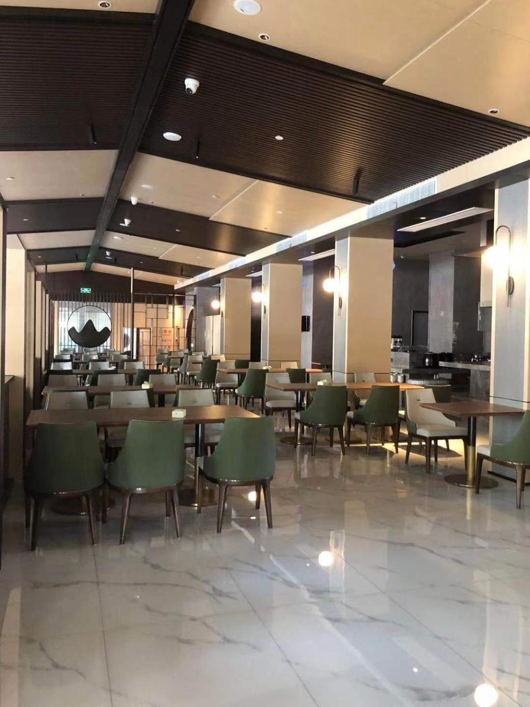 Country Inn&Suites by Radisson, Shanghai PVG photo 5