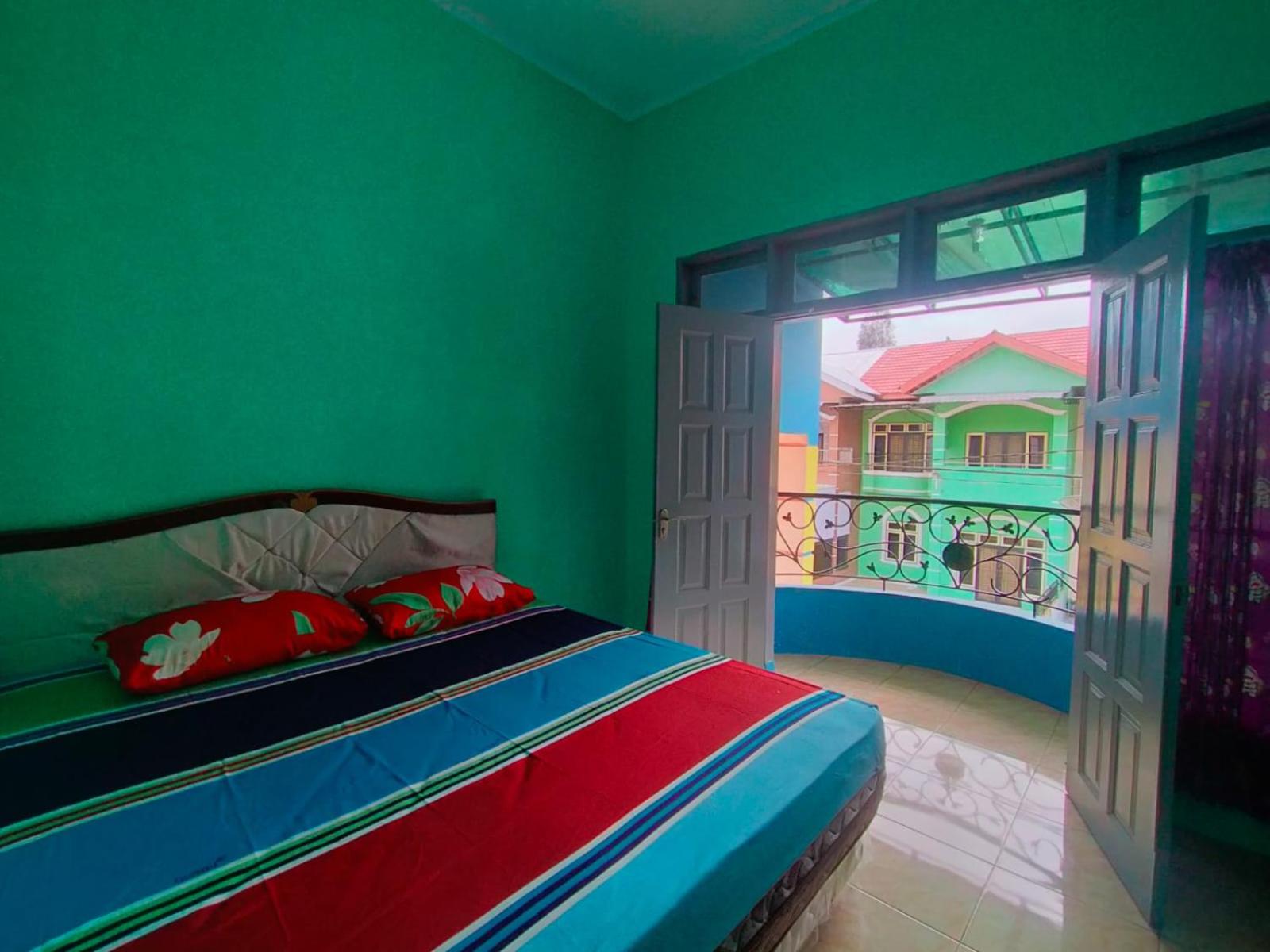 Villa Gunung Mas Blok E No 3 A Berastagi View