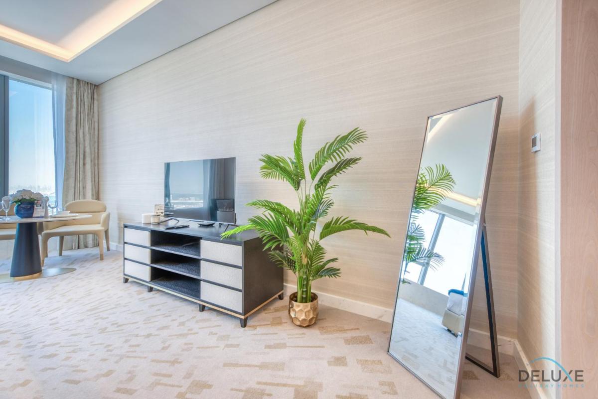 Calm Studio at The Palm Tower Palm Jumeirah by Deluxe Holiday Homes