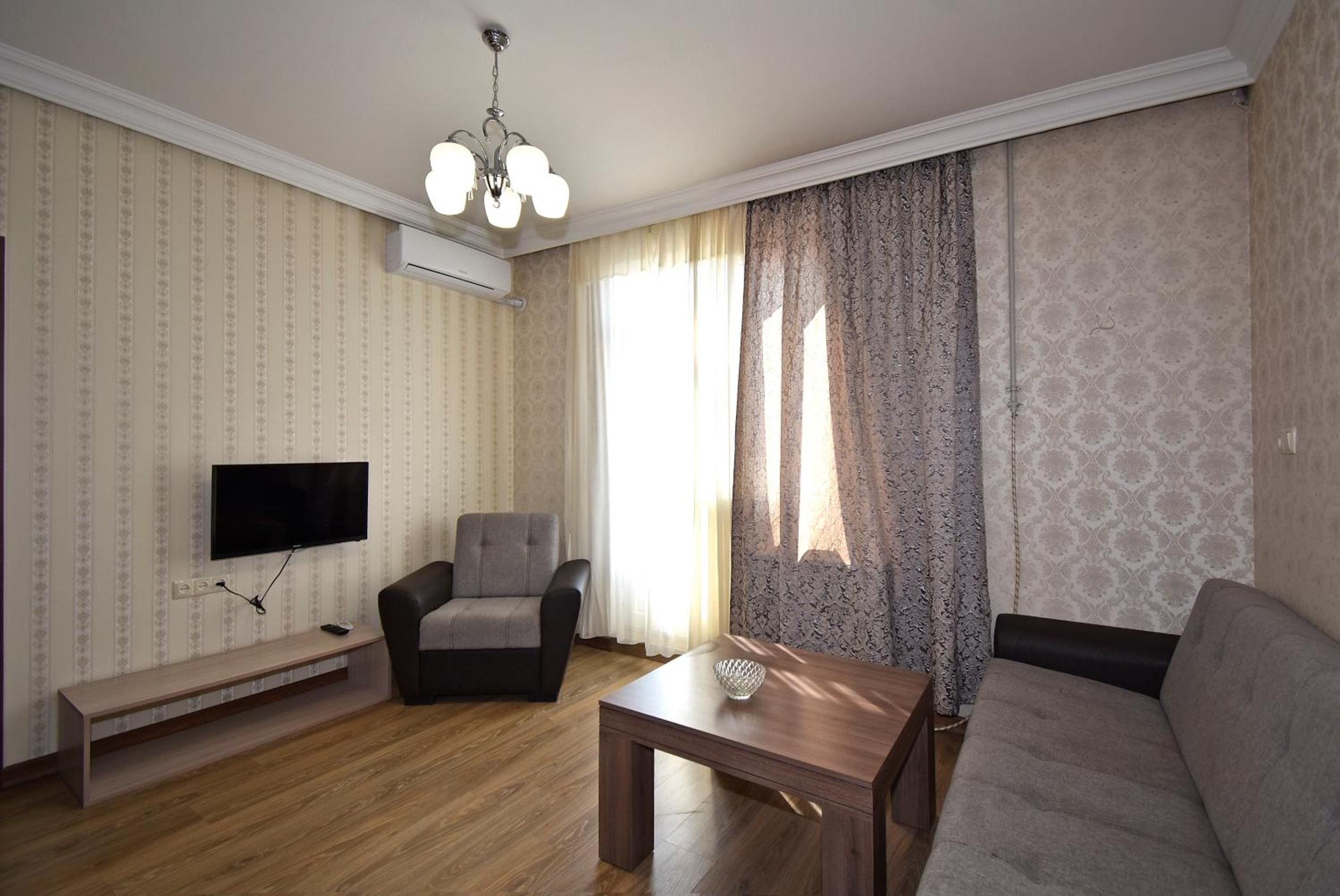 21 Apartment in Yerevan A1