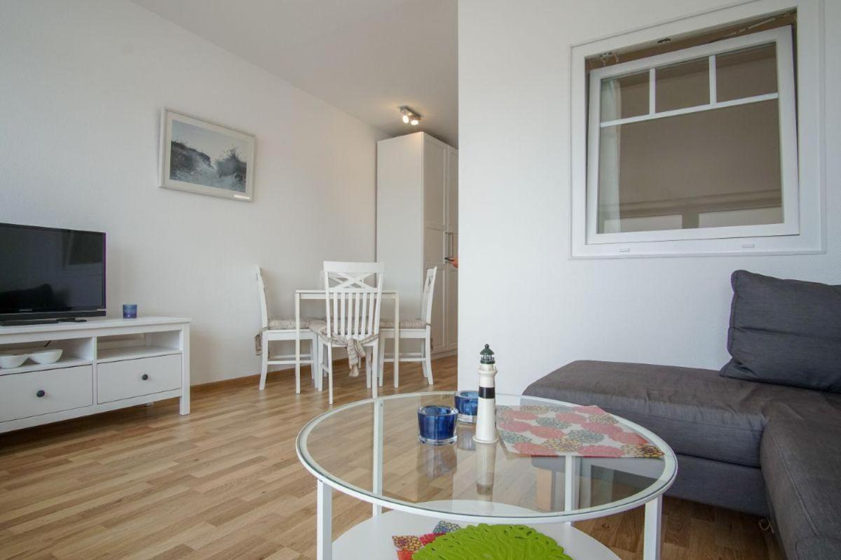 Strandhotel-Heiligenhafen-Wohnung-307-Albatros-Typ-III