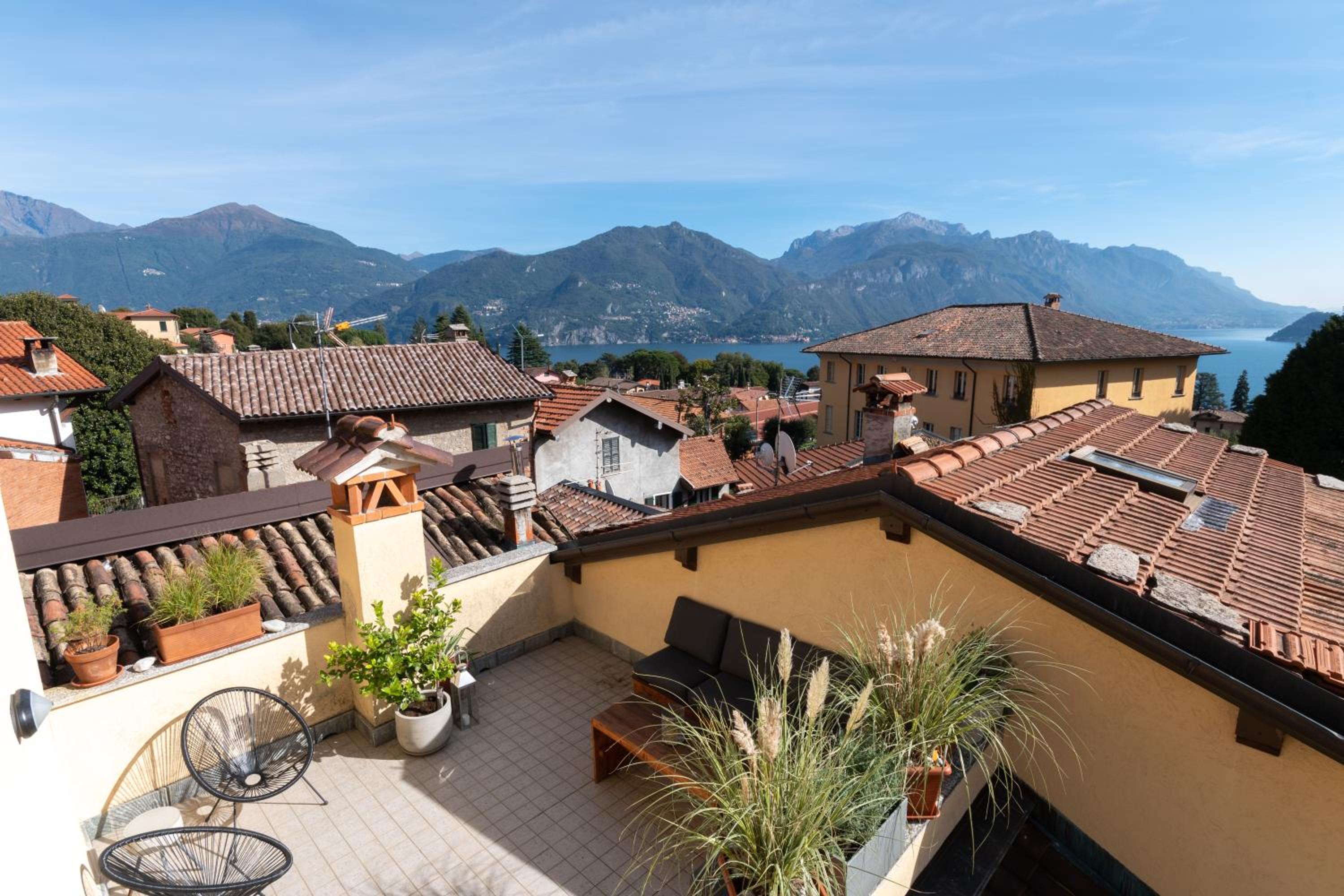 Casa ToBé en Menaggio — balance & terrace