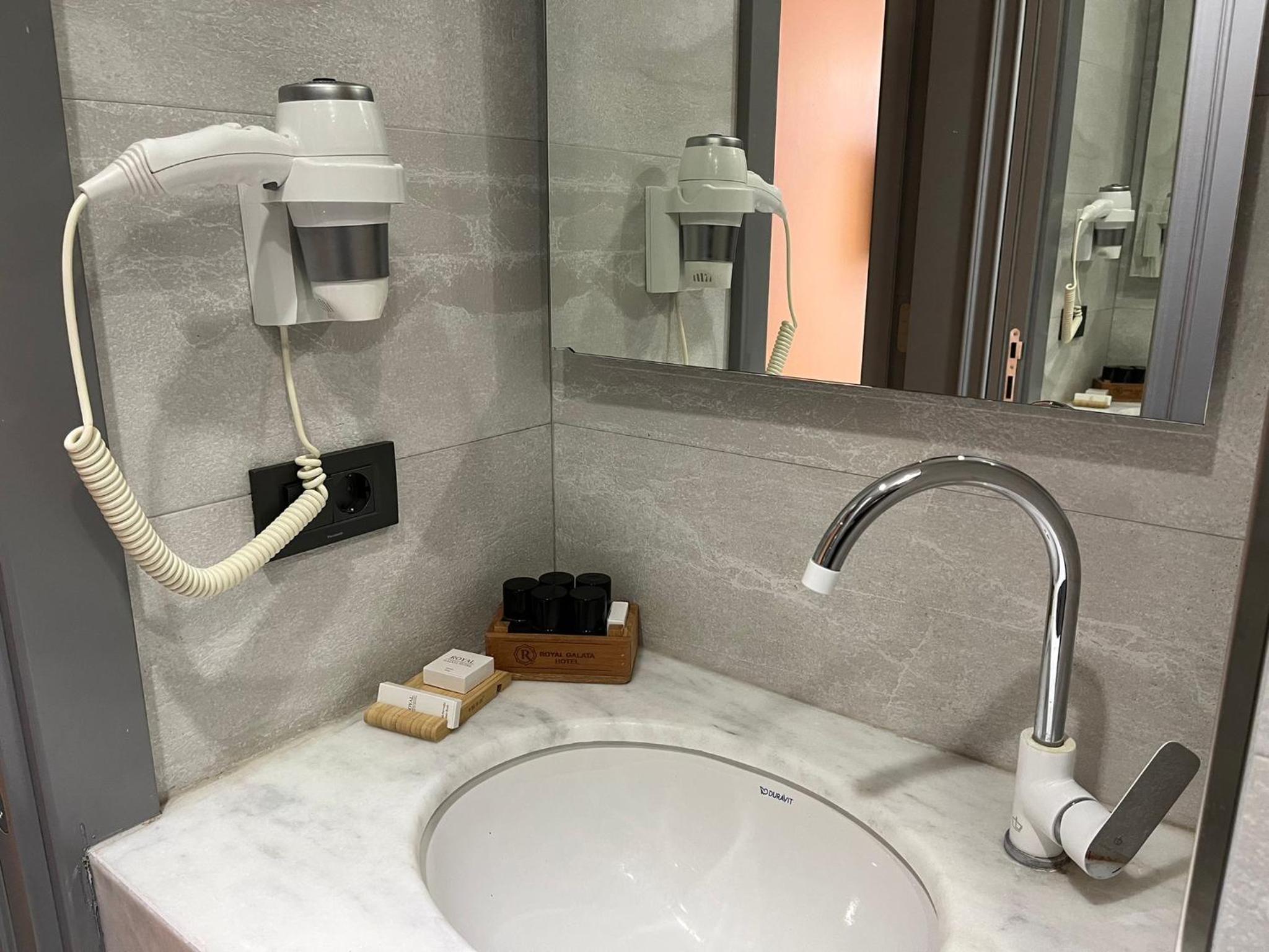 Royal Galata Otel - Image 59