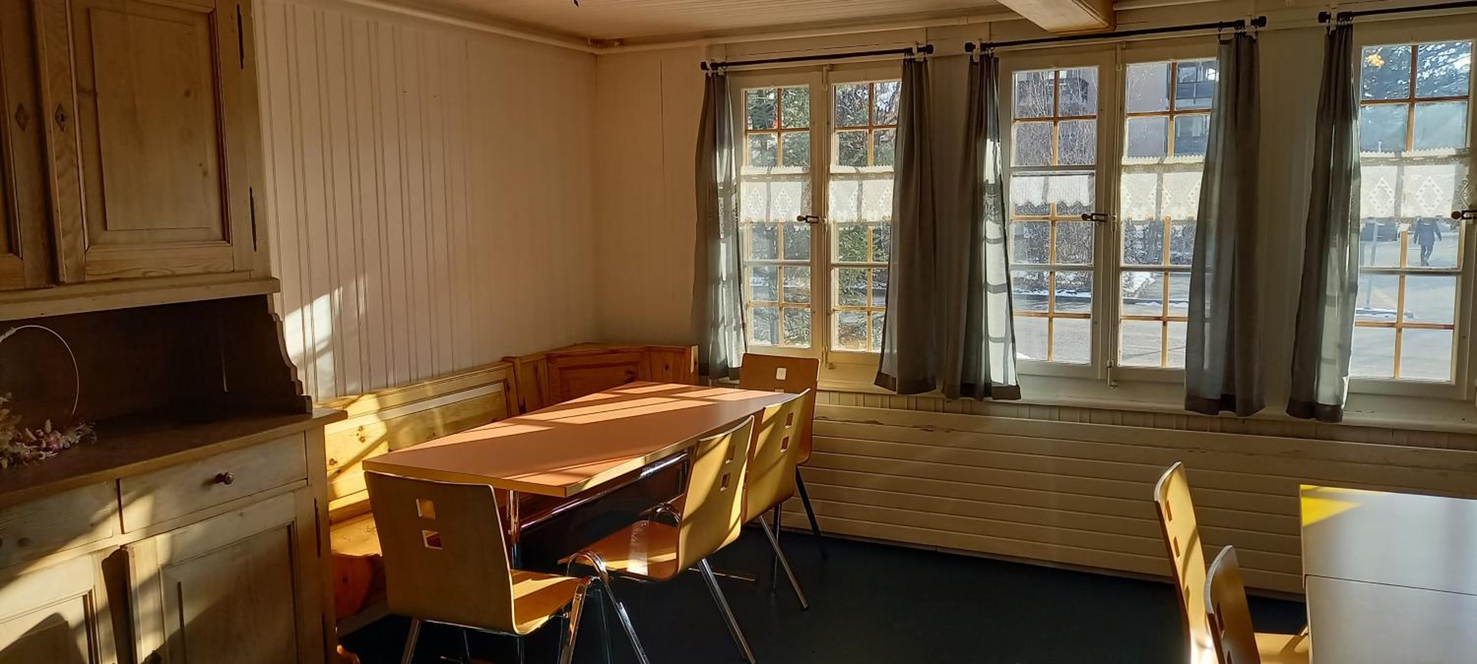 Emme Lodge