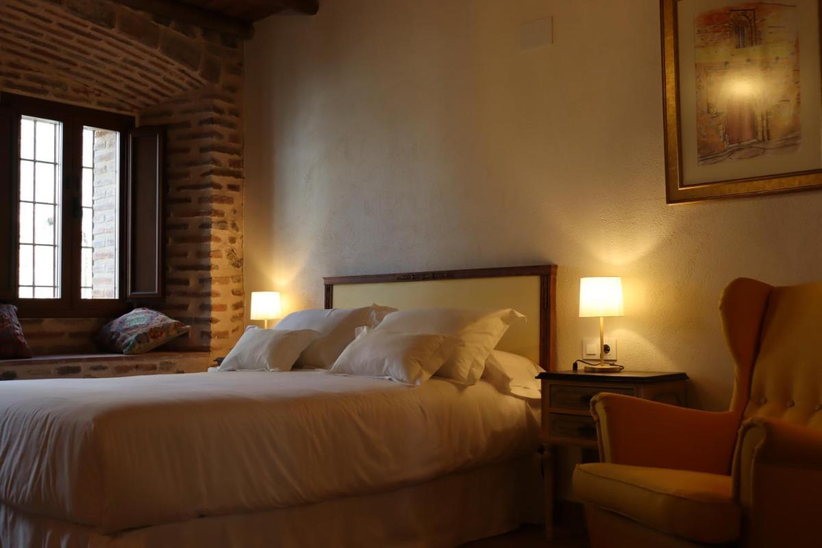 Hotel Palacio Conde del Álamo photo 4