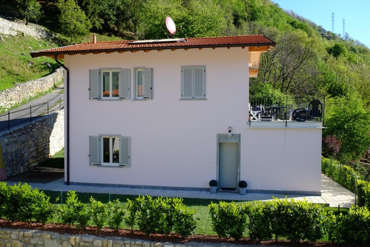 Villa Rosa view 2