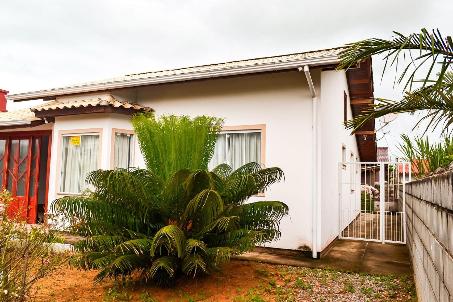 Casa c churrasq 350m da Praia do Sonho Palhoça SC