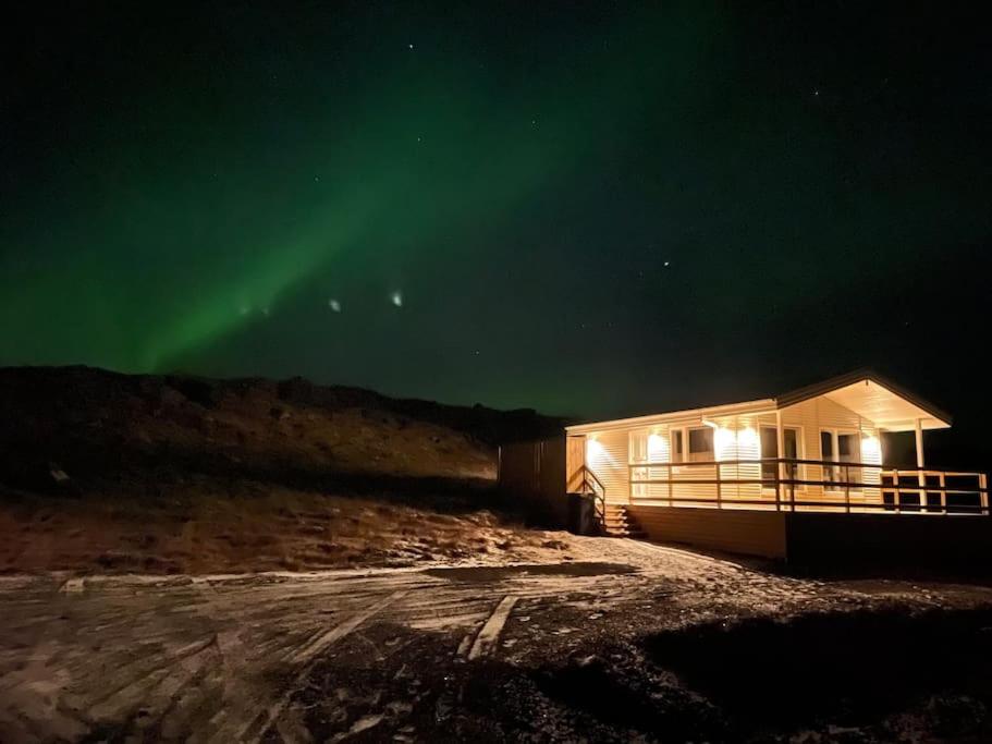 Hotel EYVÍK Cottages - Private HOT TUB! - Image 1