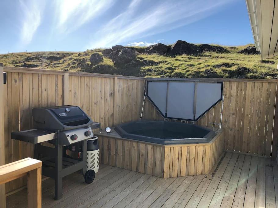 EYVÍK Cottages - Private HOT TUB! view 3