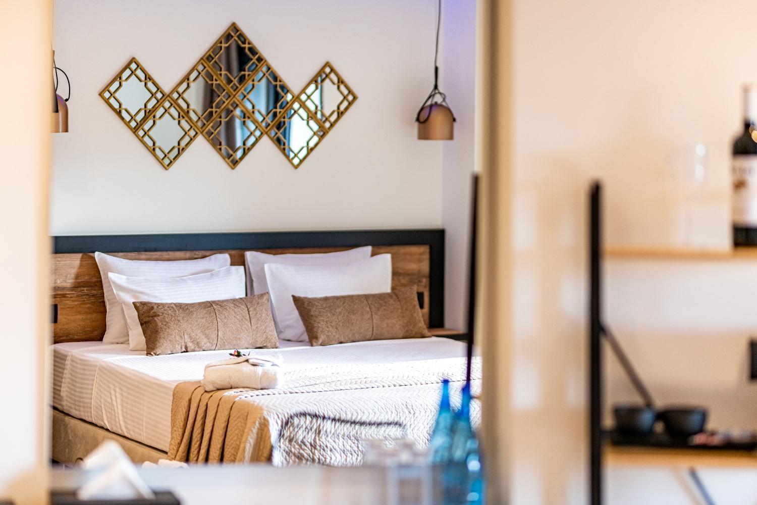 Moon Boutique Hotel - Ultra Luxury Suites with Pool, Perfect for Fun and Relaxation By Villa Mana Gers view 5