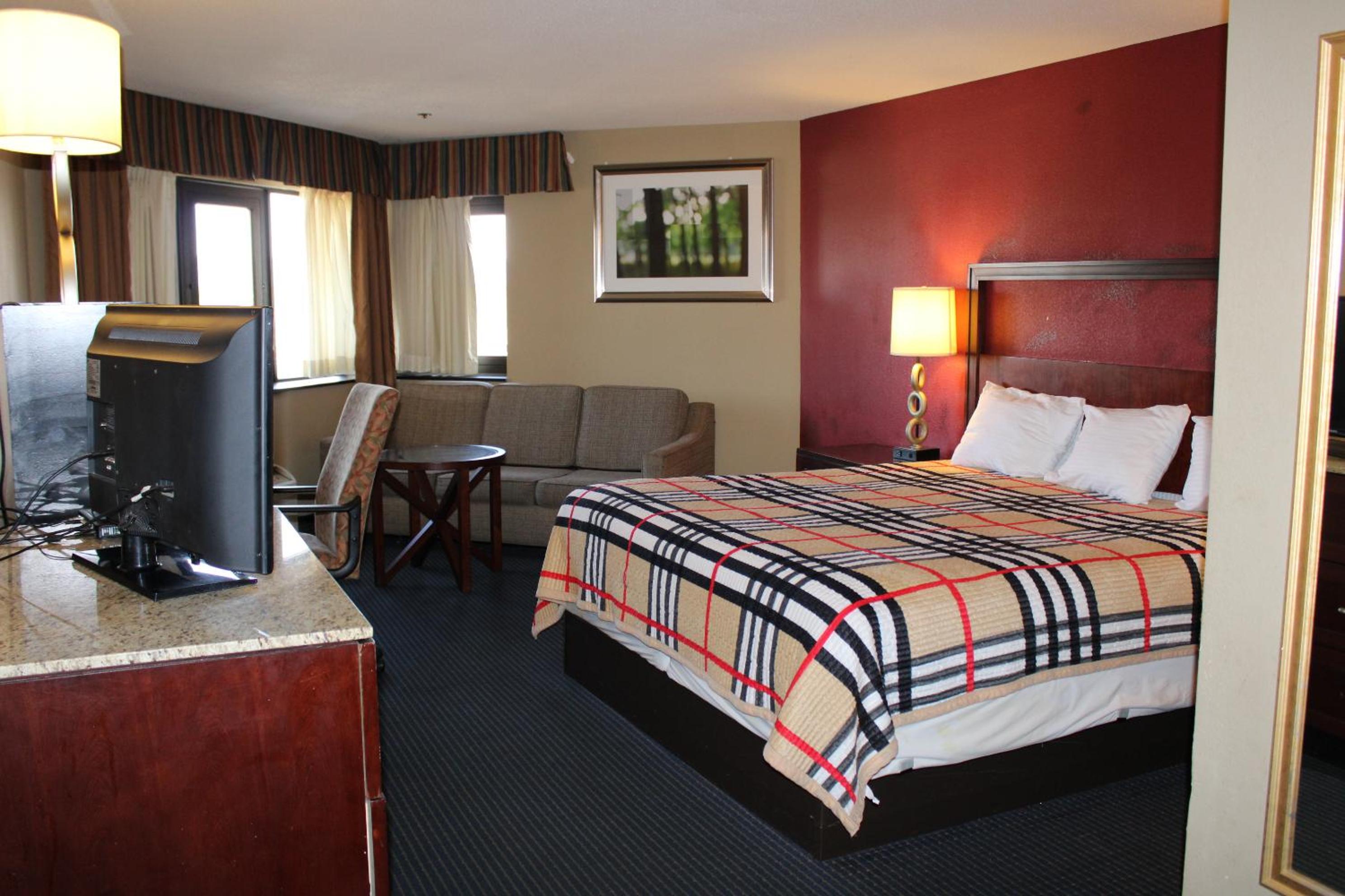 Hagerstown Vacations - Apm Inn  Suites - Property Image 11
