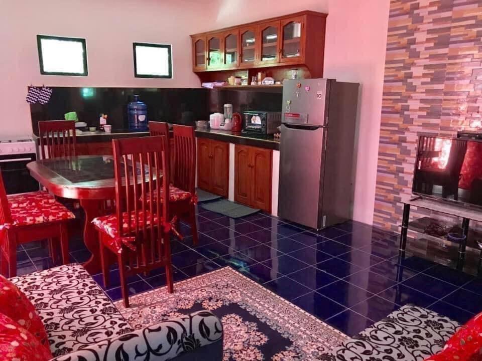 Bayabas,DigFamilyApartment Fully Furnished Near Tandag City