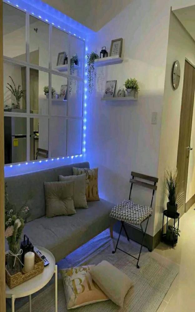 Cozy 1BR with balcony at Fame Residences view 3