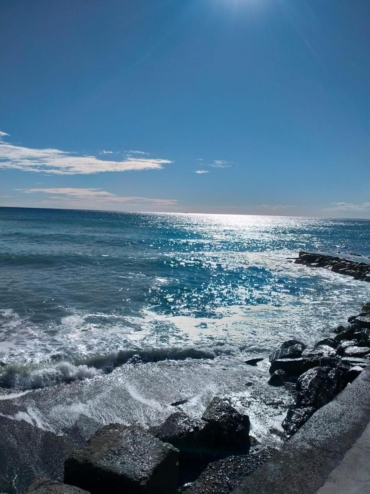 Oltre Mare en Sori — other