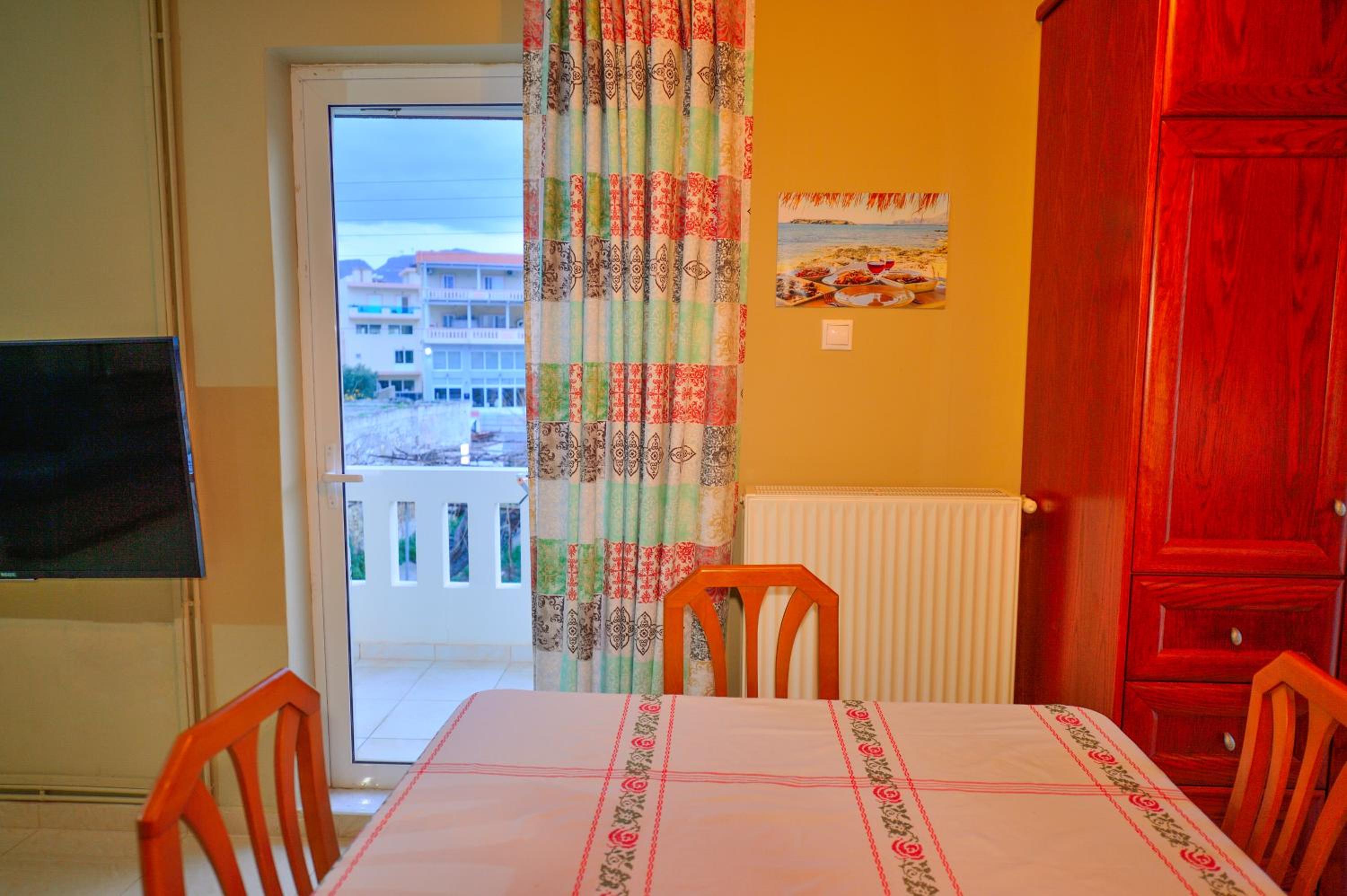 Photo 42
