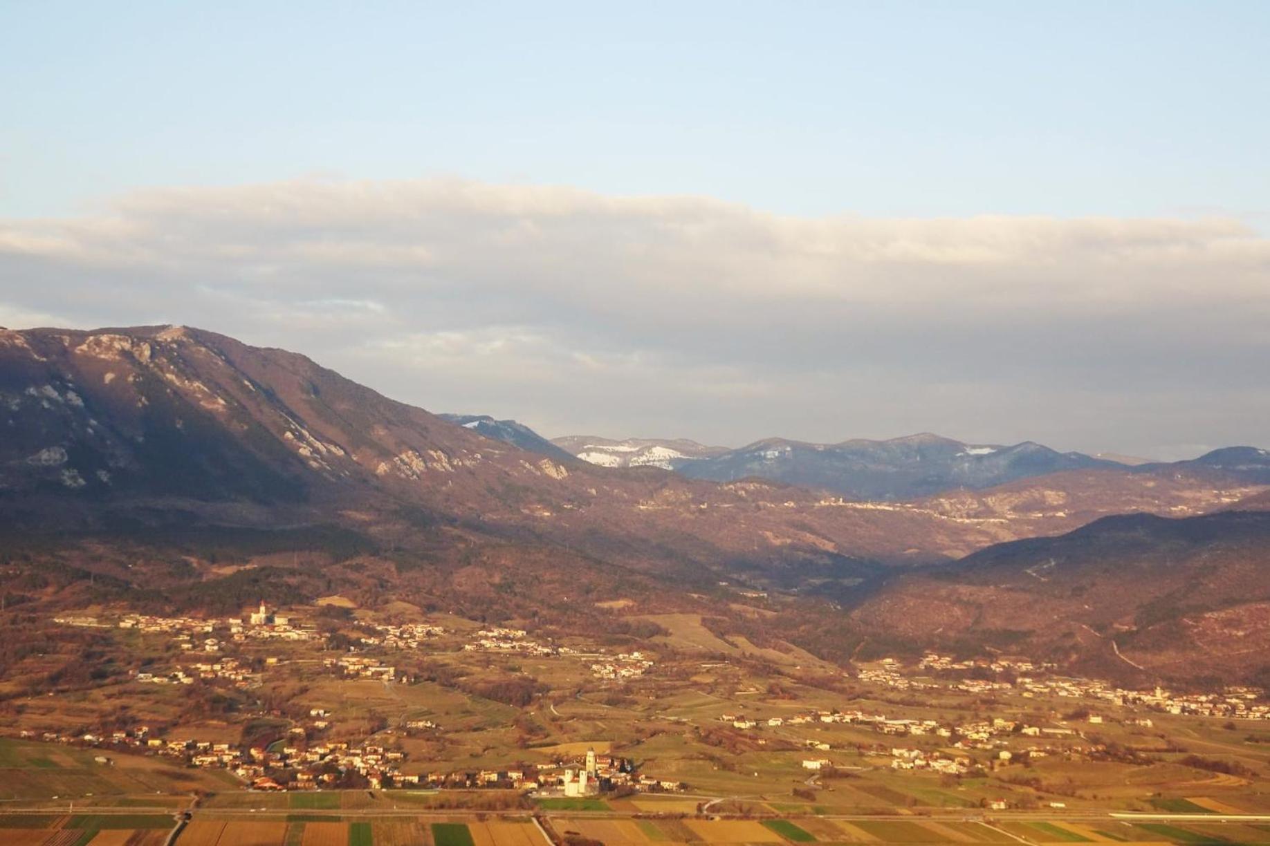 Apartma Uhanje pri Božičevih