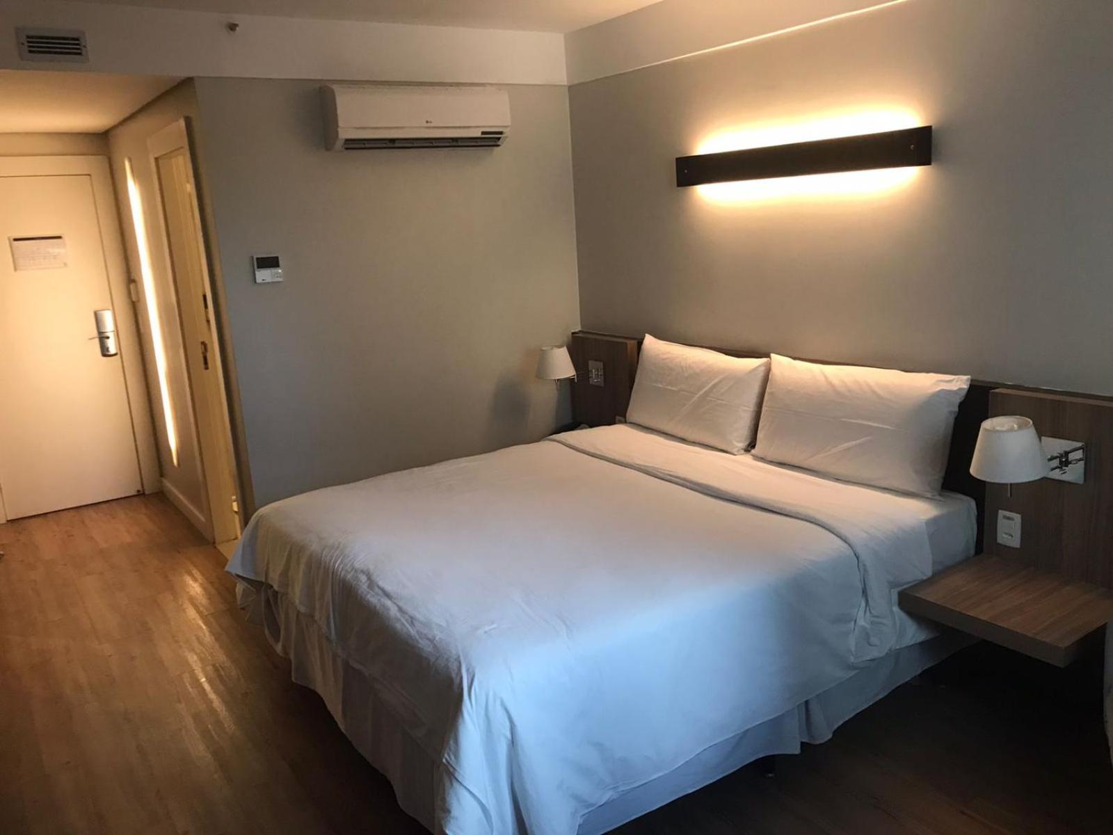 Delmond Hotel - Property Image 6