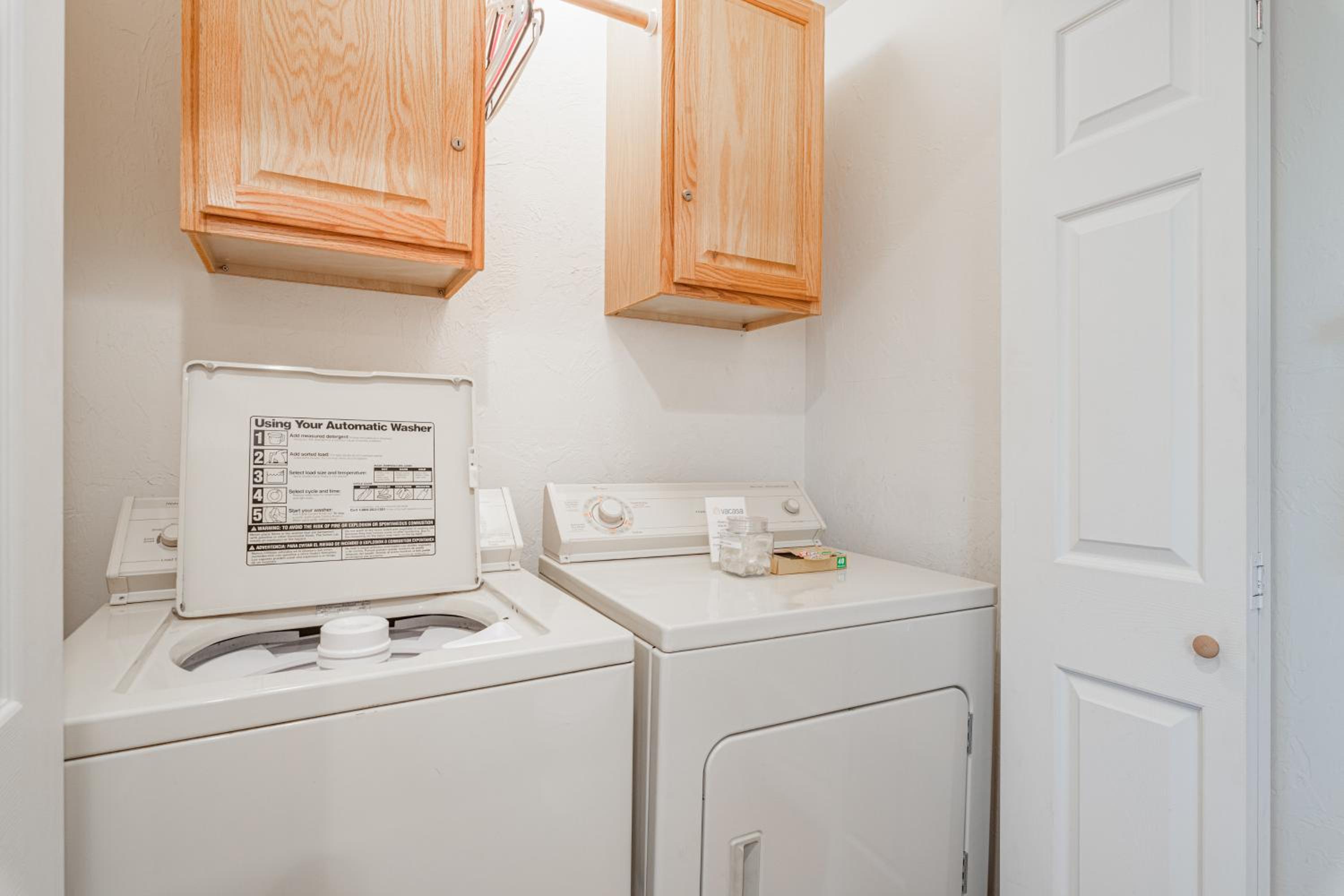 Year-Round Base with Balcony and Mtn Views in Driggs!
