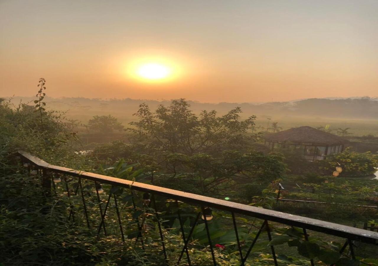 Gia Trinh Farmstay Ba Vi - Venuestay