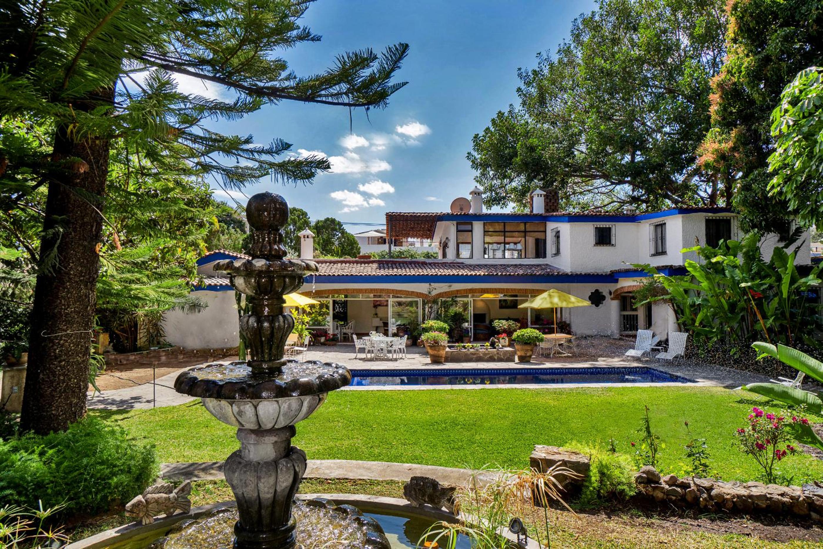 Hotel Garden of Dreams Boutique Hotel - Image 1