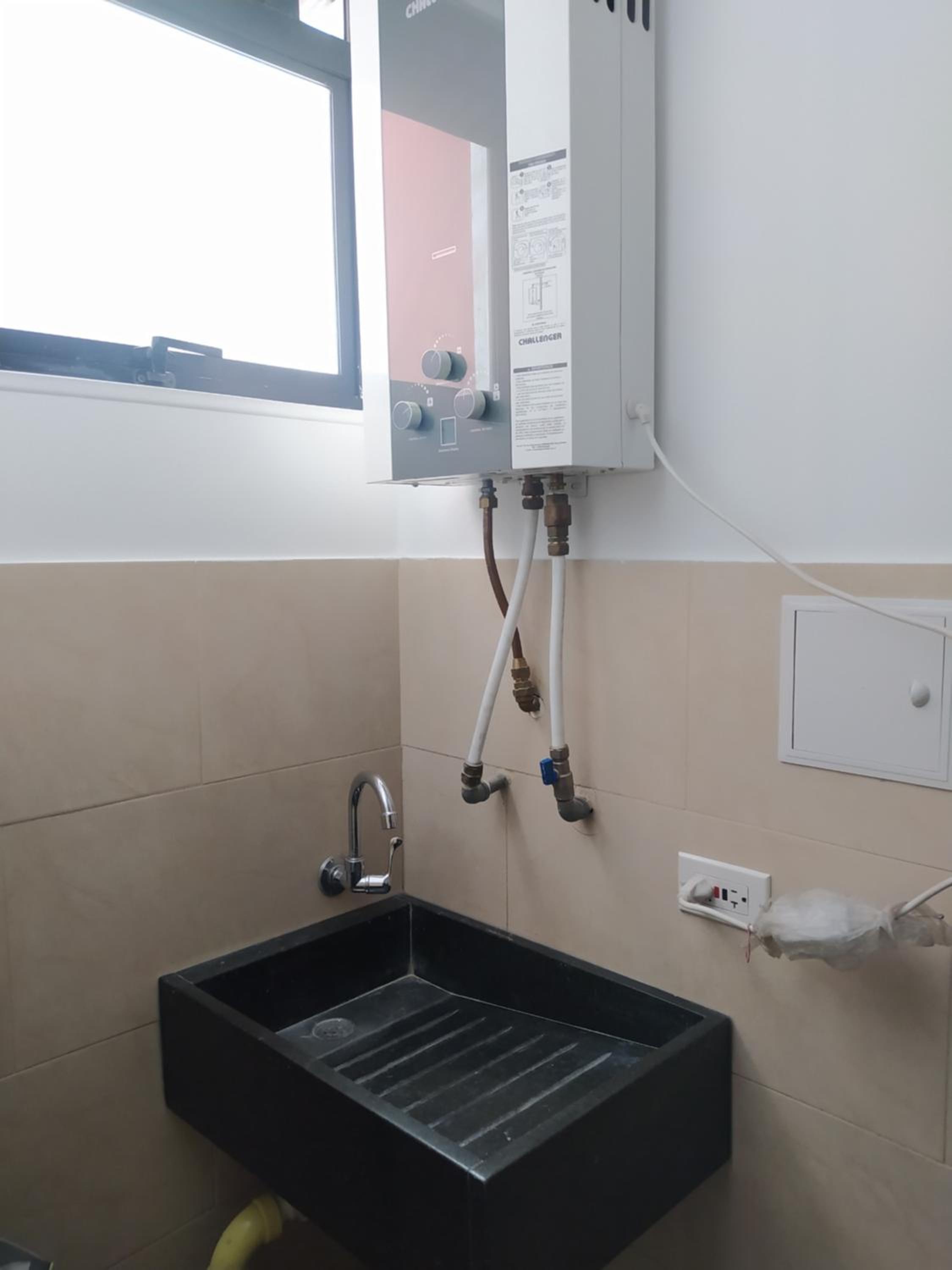 Cedritos smart stay - apartamentos con parking y wi-fi rapido en Bogota