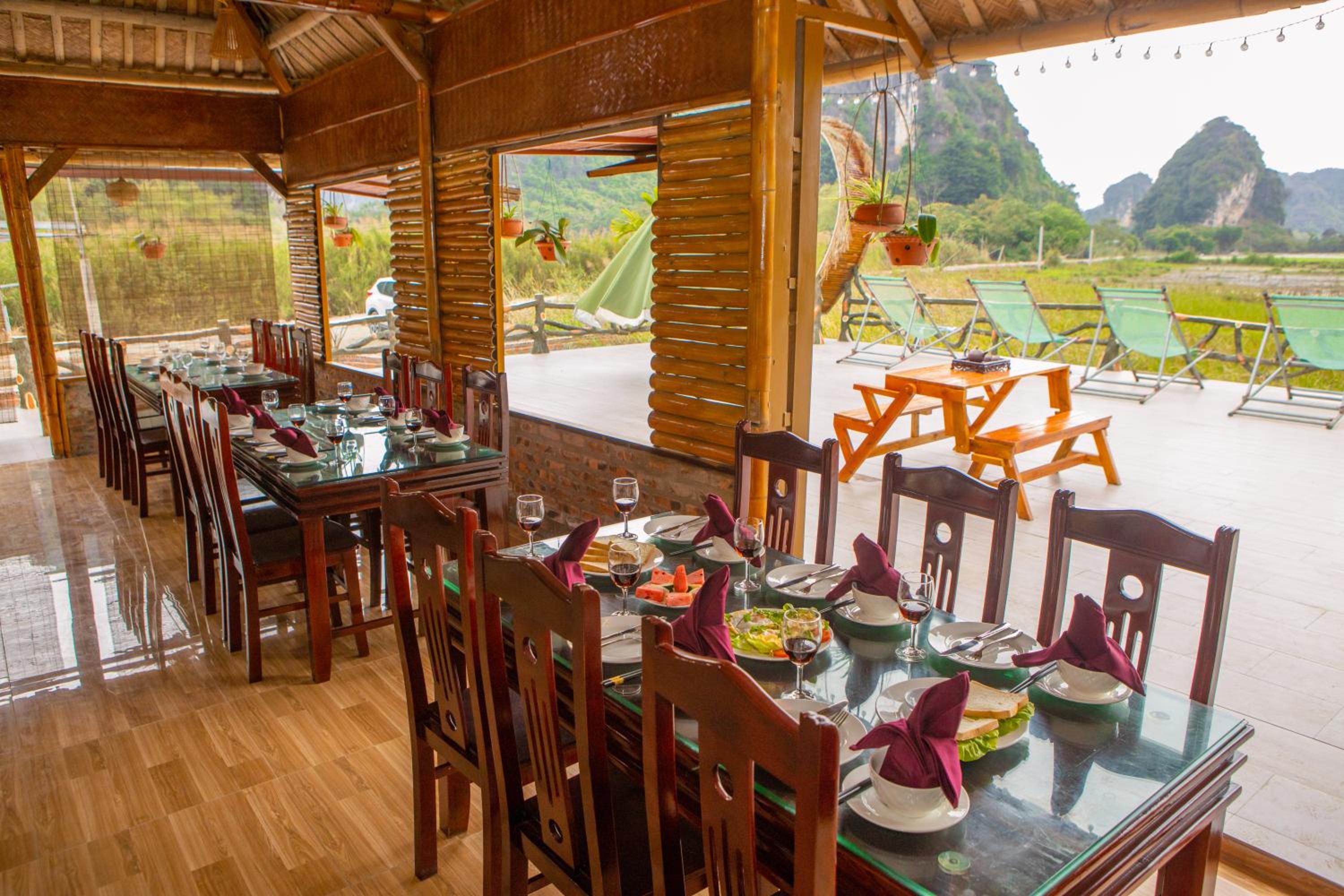 Lotus Field Homestay