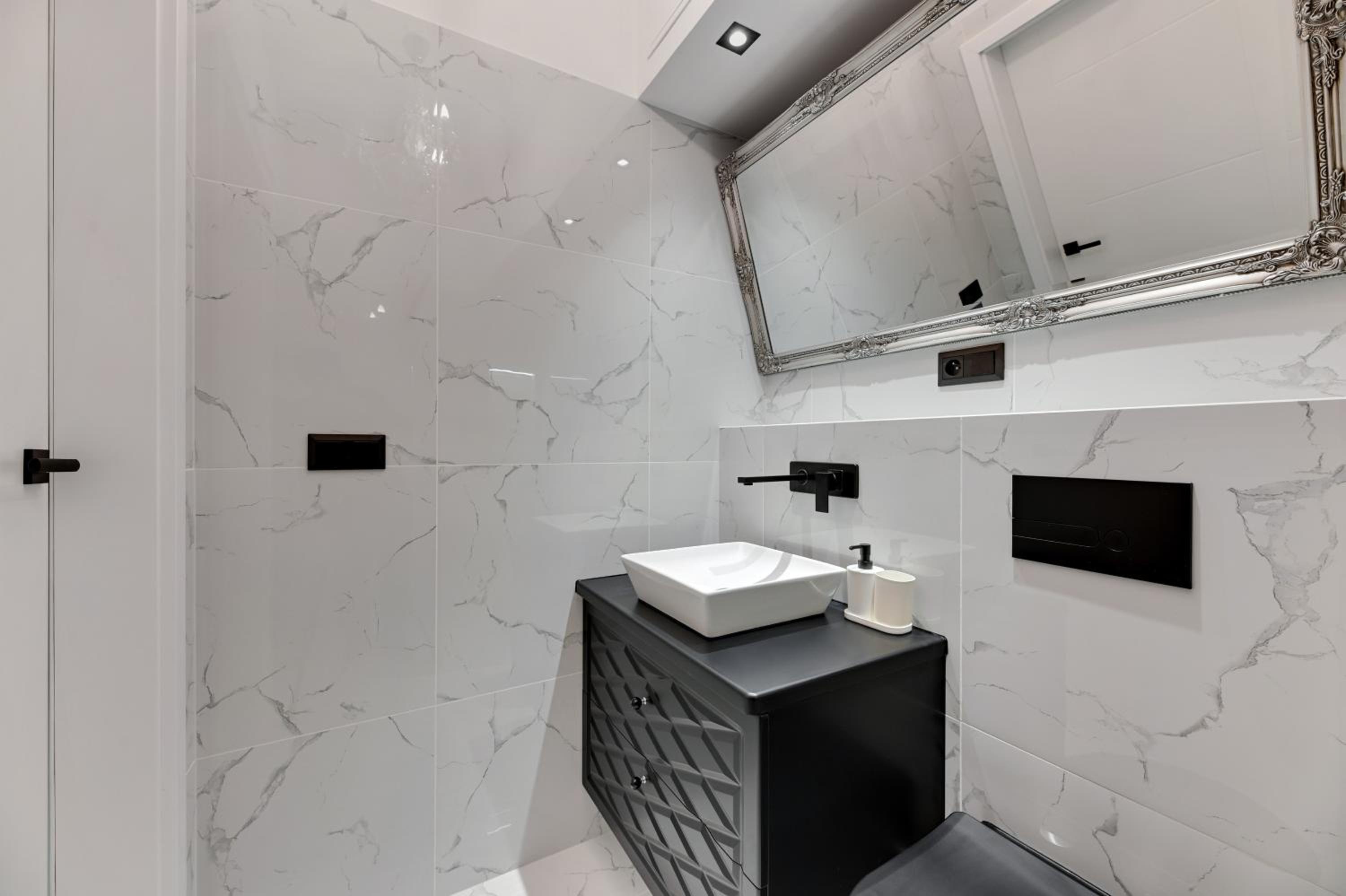 Długa Boutique Apartment by Downtown Apartments