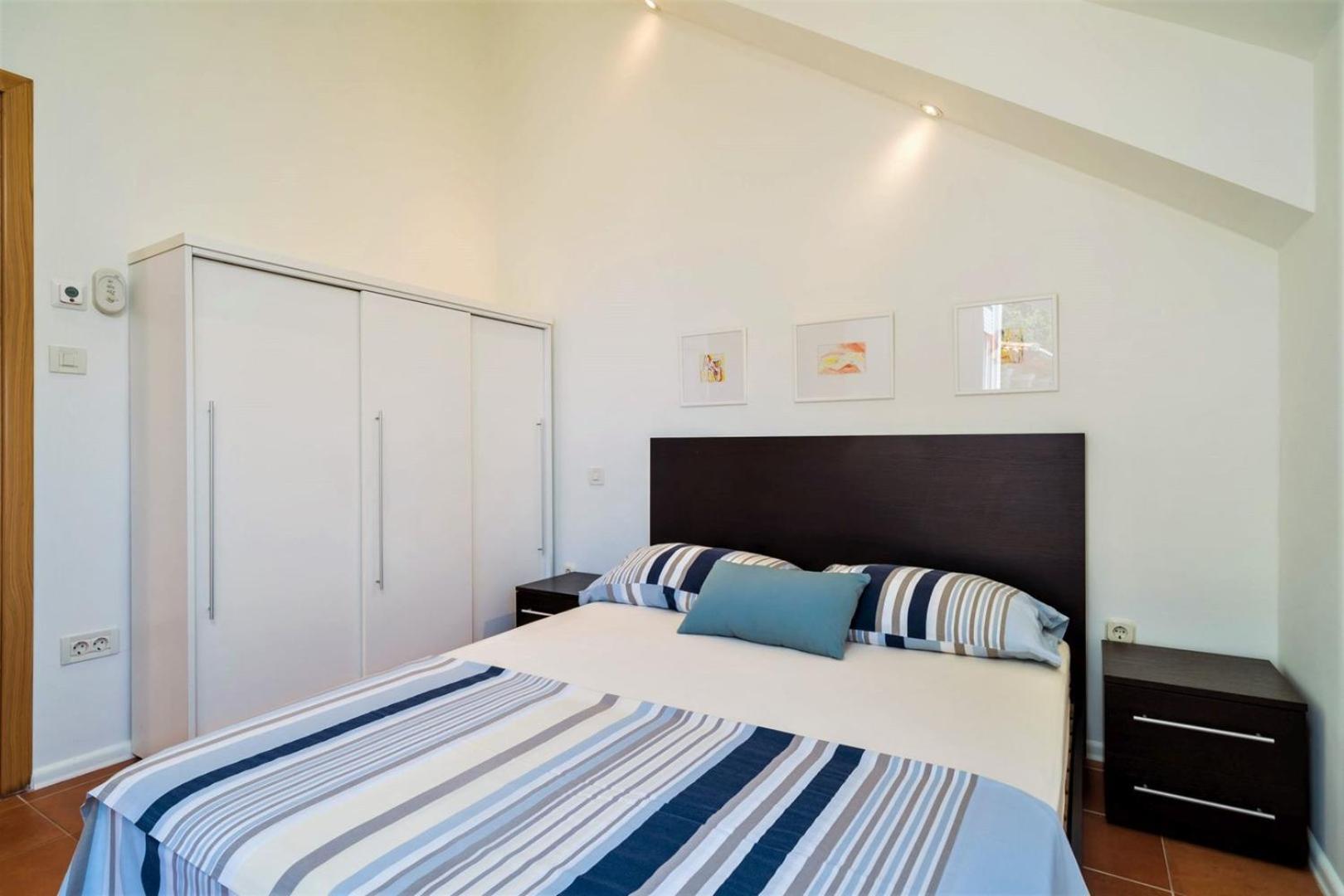 Luxury Villa Dubrovnik Palace near Old Town with pool
