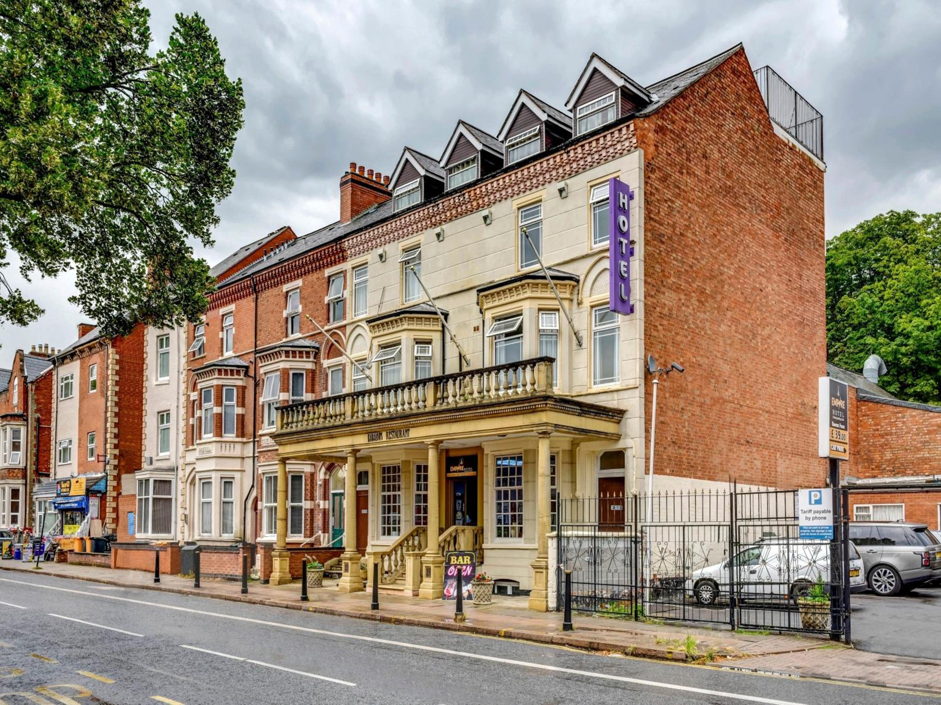 Leicester Vacations - Empire Hotel - Property Image 5