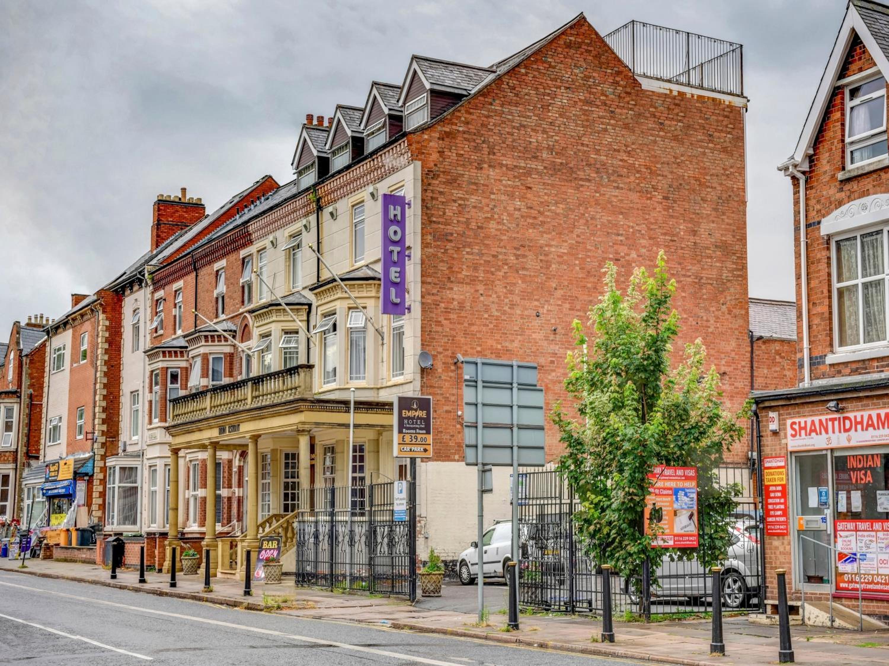 Leicester Vacations - Empire Hotel - Property Image 9