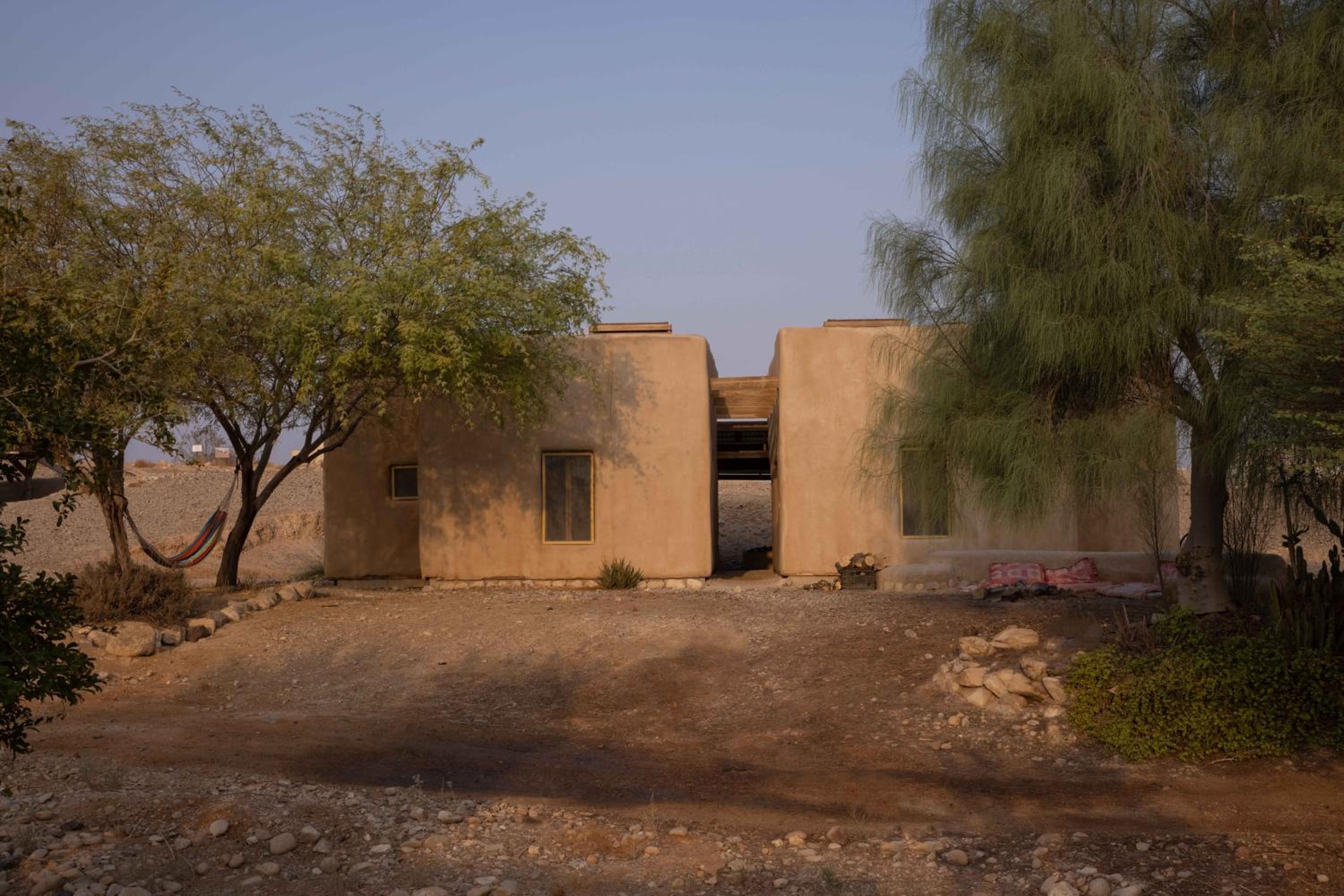 Desert Days mud cabin's Resort view 2