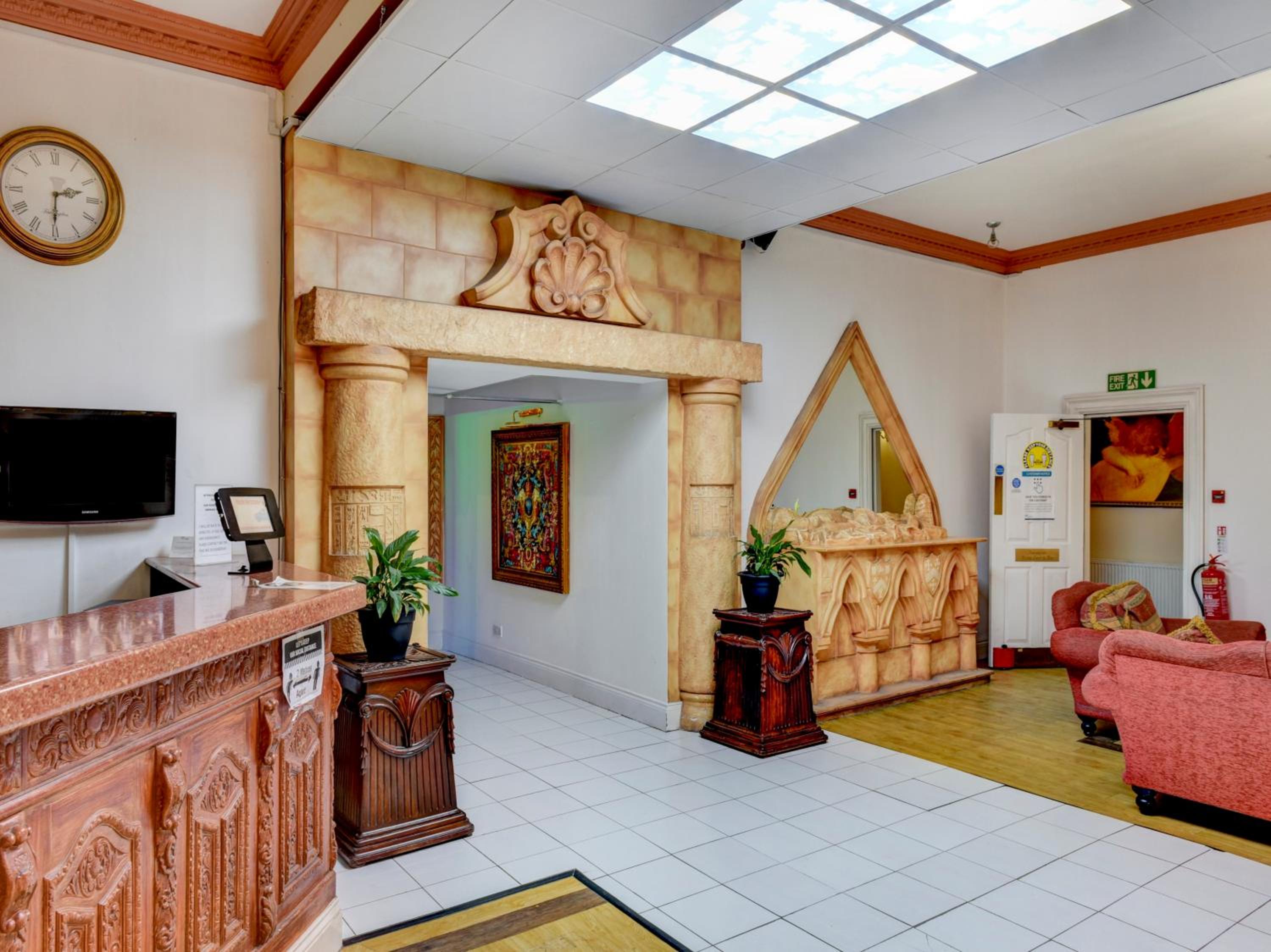 Leicester Vacations - Empire Hotel - Property Image 58