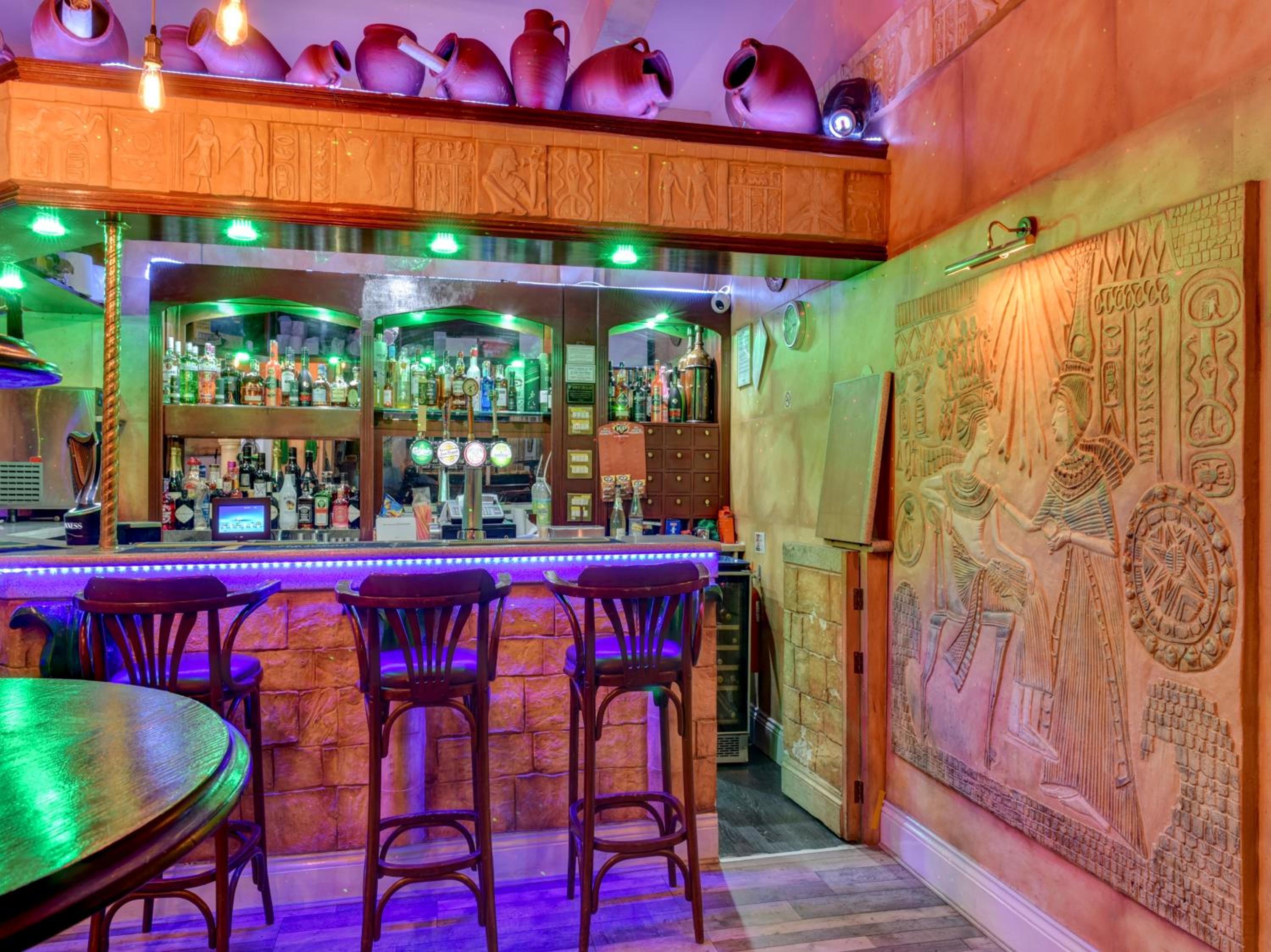Leicester Vacations - Empire Hotel - Property Image 17