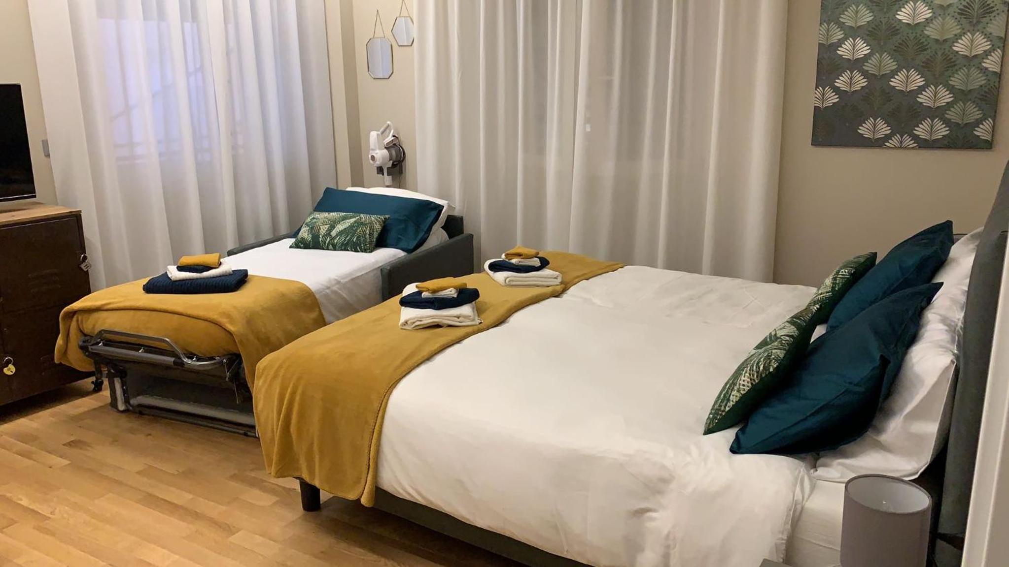 hotel room
