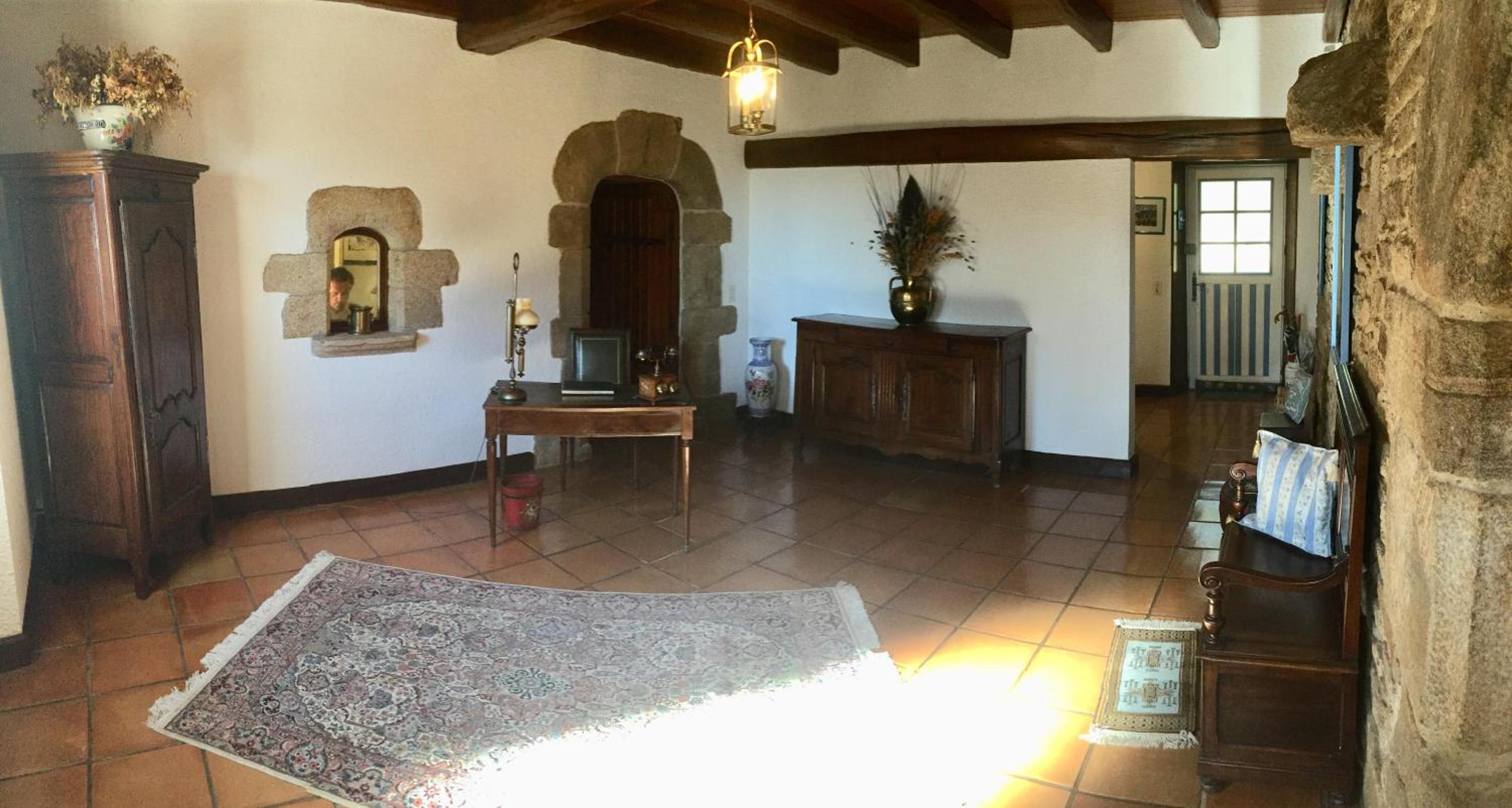Le Manoir des Quatre Saisons view 4