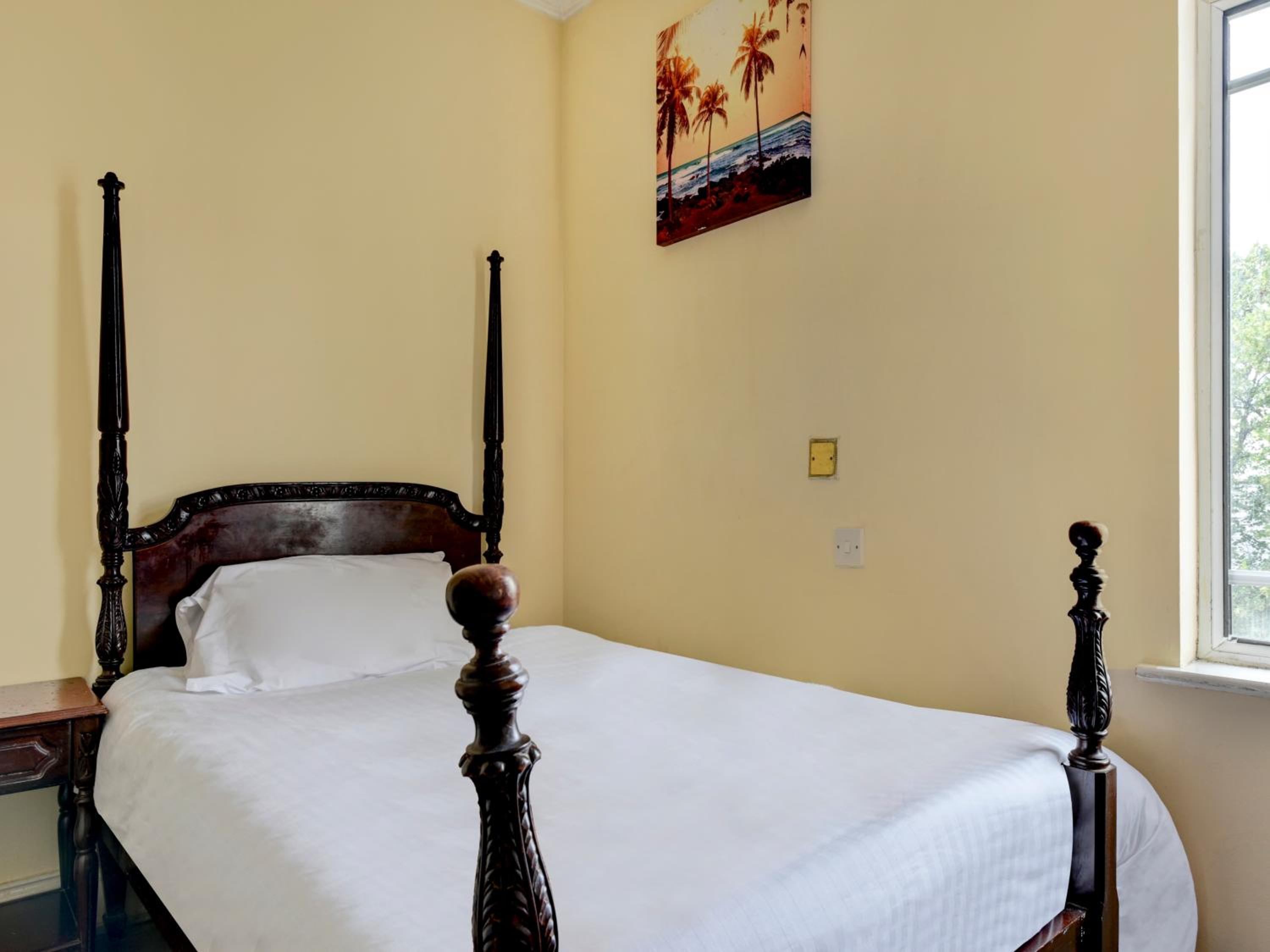 Leicester Vacations - Empire Hotel - Property Image 37