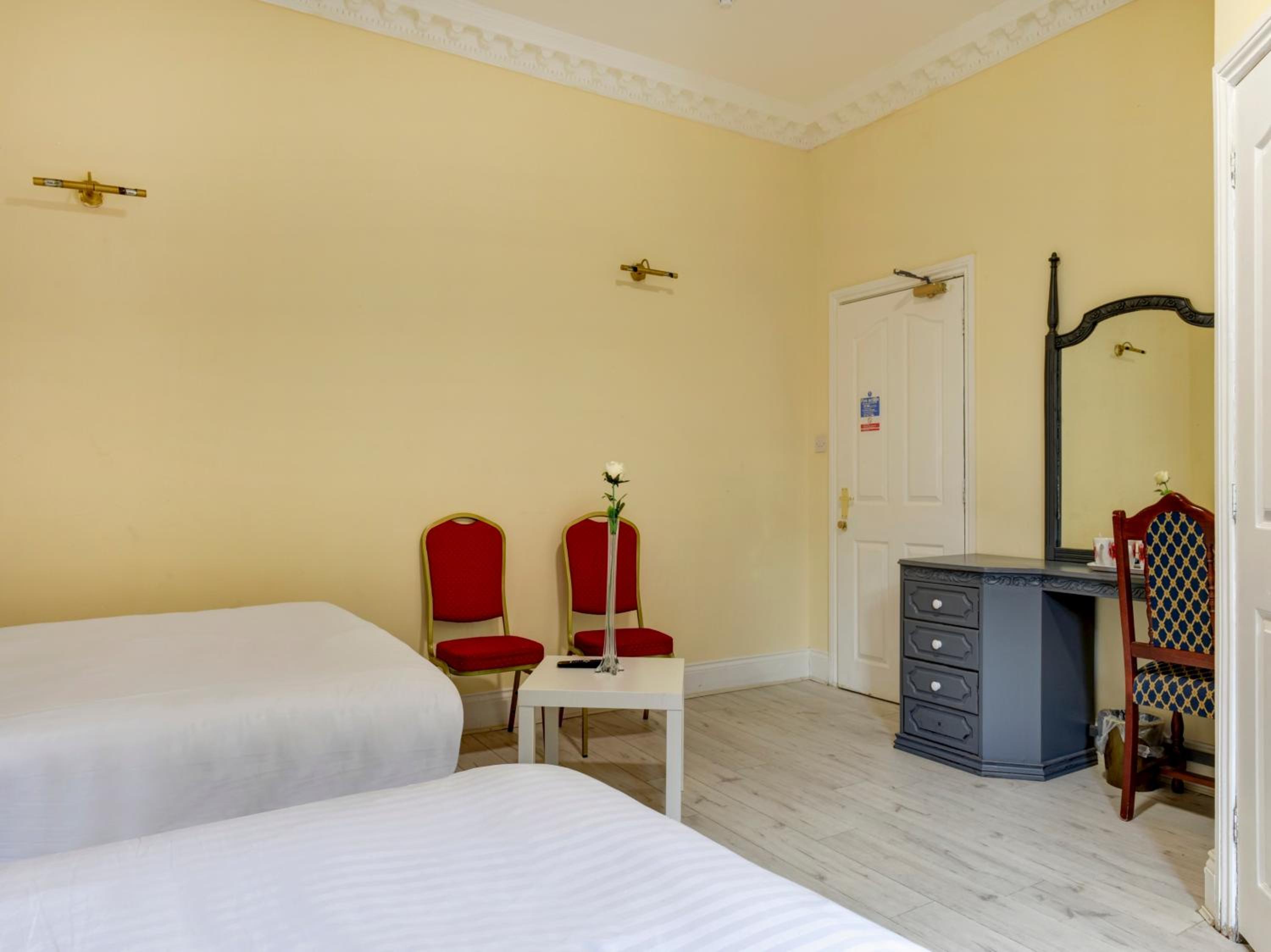 Leicester Vacations - Empire Hotel - Property Image 41