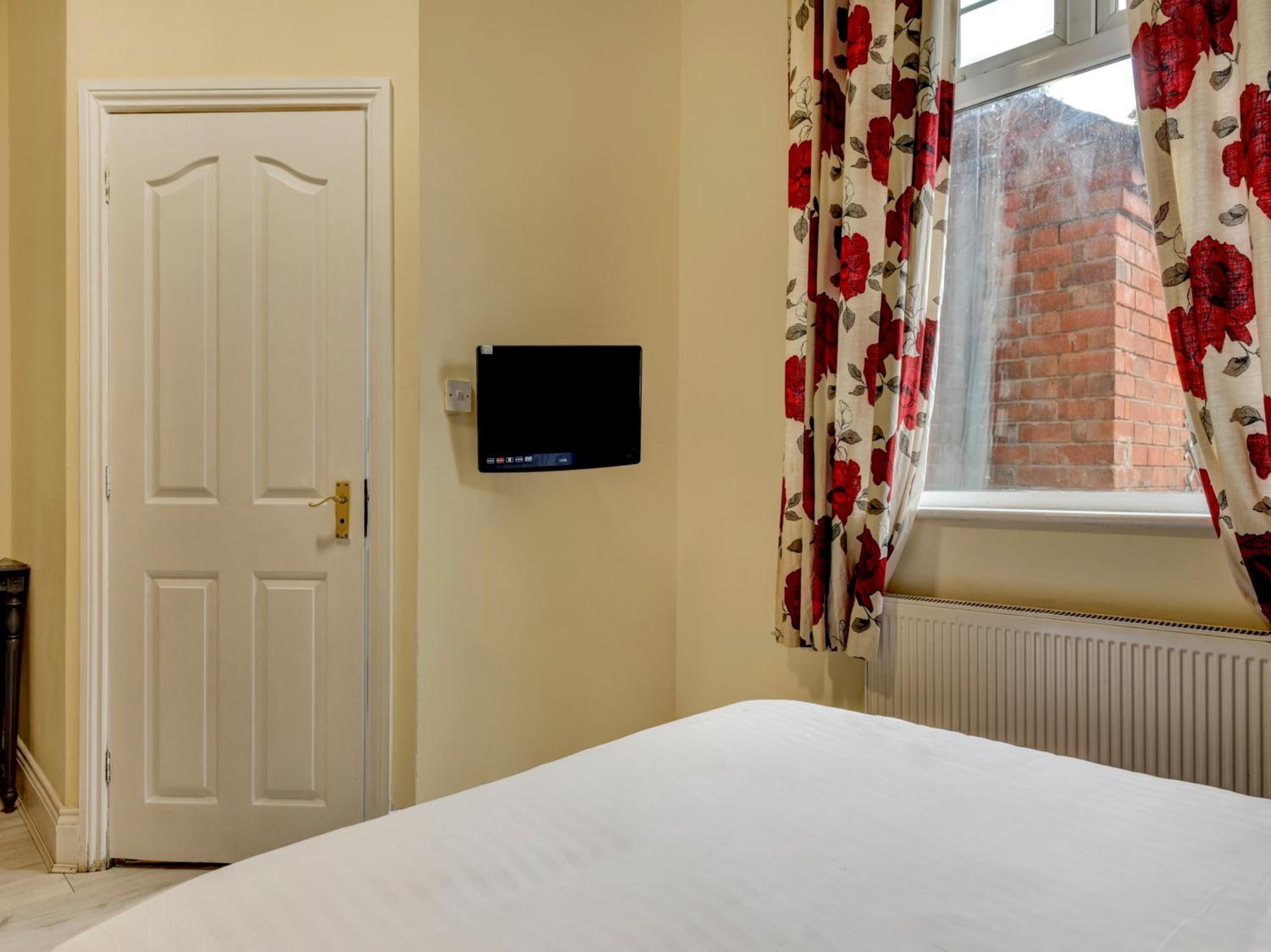 Leicester Vacations - Empire Hotel - Property Image 67